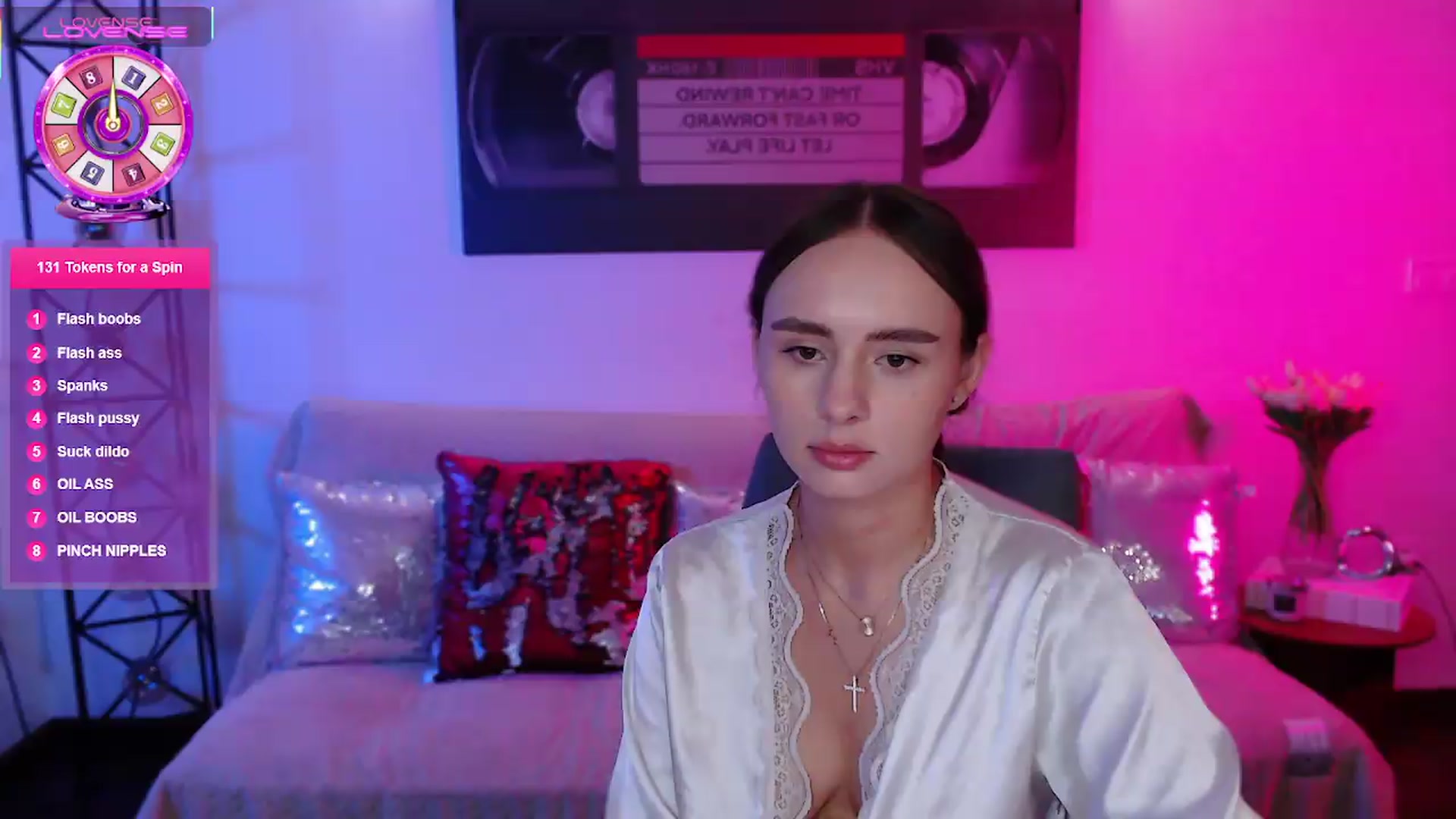 Gallery image thumbnail from Lady_Luck0's myfreecams stream on, 06/28/2026, 02:13 image 15 of 20