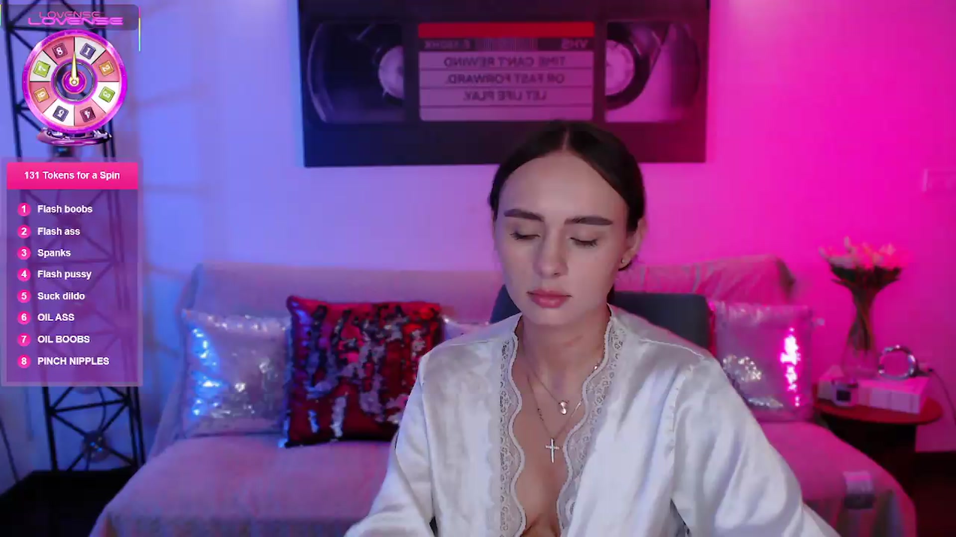 Gallery image thumbnail from Lady_Luck0's myfreecams stream on, 06/28/2026, 02:13 image 19 of 20