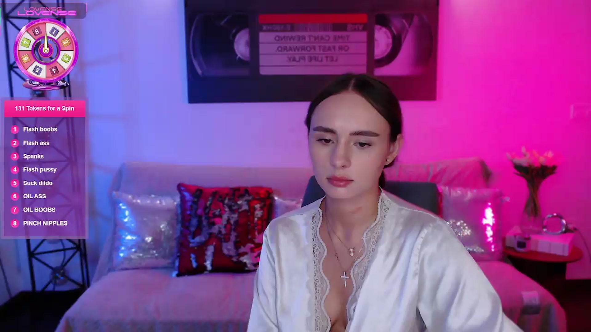 Gallery image thumbnail from Lady_Luck0's myfreecams stream on, 06/28/2026, 02:13 image 18 of 20