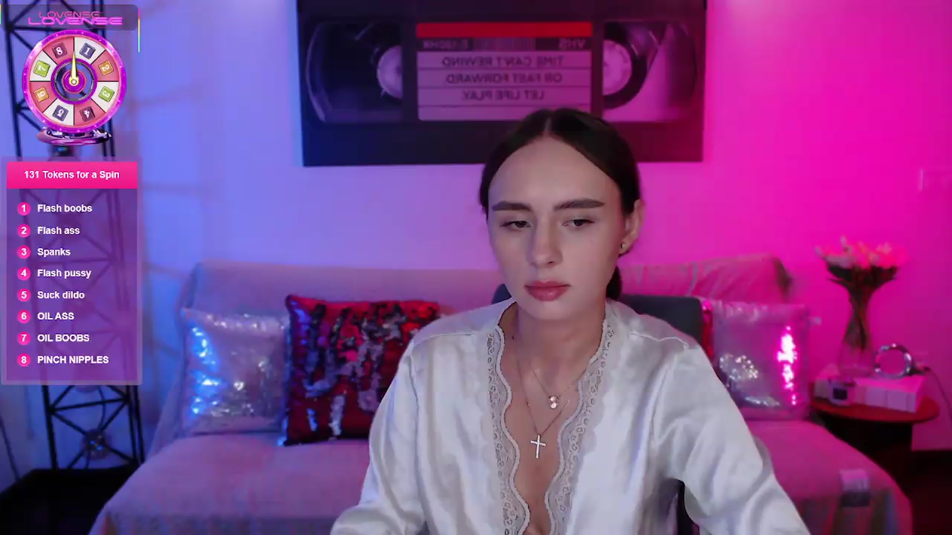 Gallery image thumbnail from Lady_Luck0's myfreecams stream on, 06/28/2026, 02:13 image 1 of 20