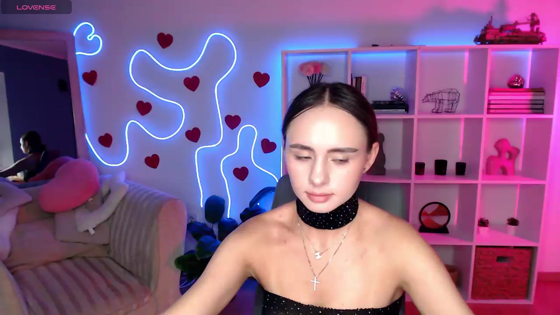 Gallery image thumbnail from Lady_Luck0's myfreecams stream on, 07/09/2026, 24:41 image 16 of 20