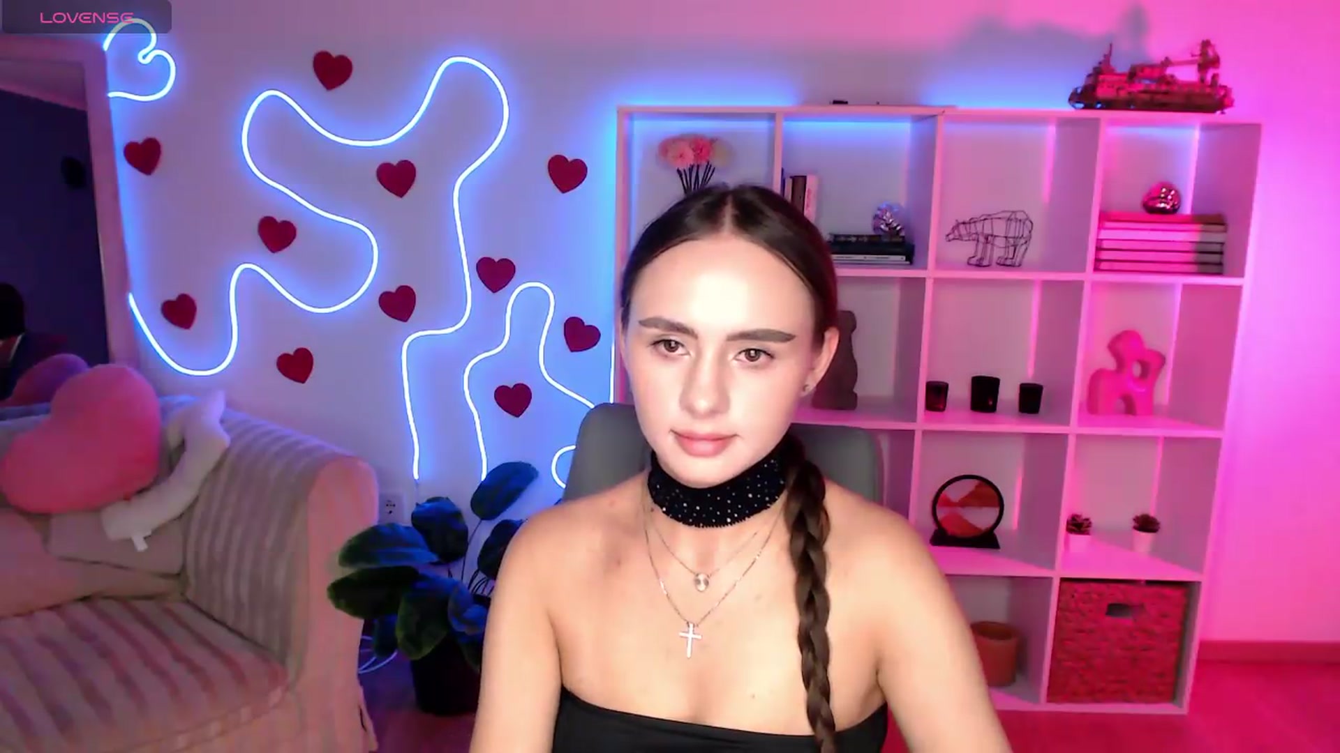 Gallery image thumbnail from Lady_Luck0's myfreecams stream on, 07/09/2026, 22:40 image 17 of 20