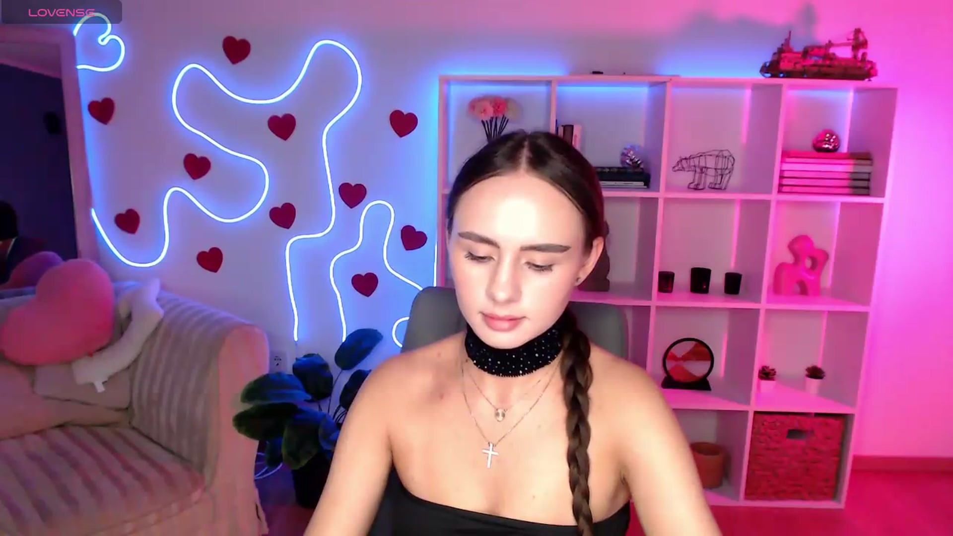 Gallery image thumbnail from Lady_Luck0's myfreecams stream on, 07/09/2026, 22:40 image 18 of 20