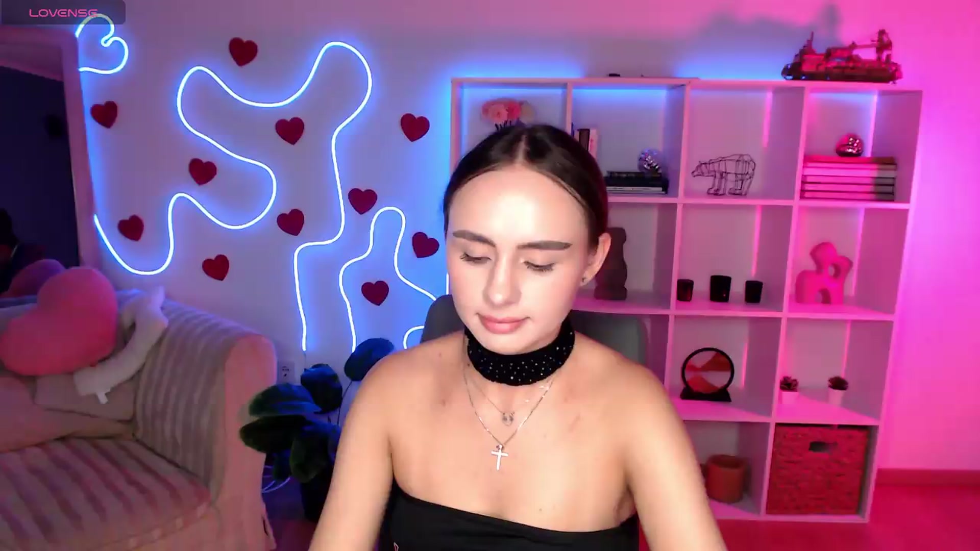 Gallery image thumbnail from Lady_Luck0's myfreecams stream on, 07/10/2026, 24:28 image 5 of 20