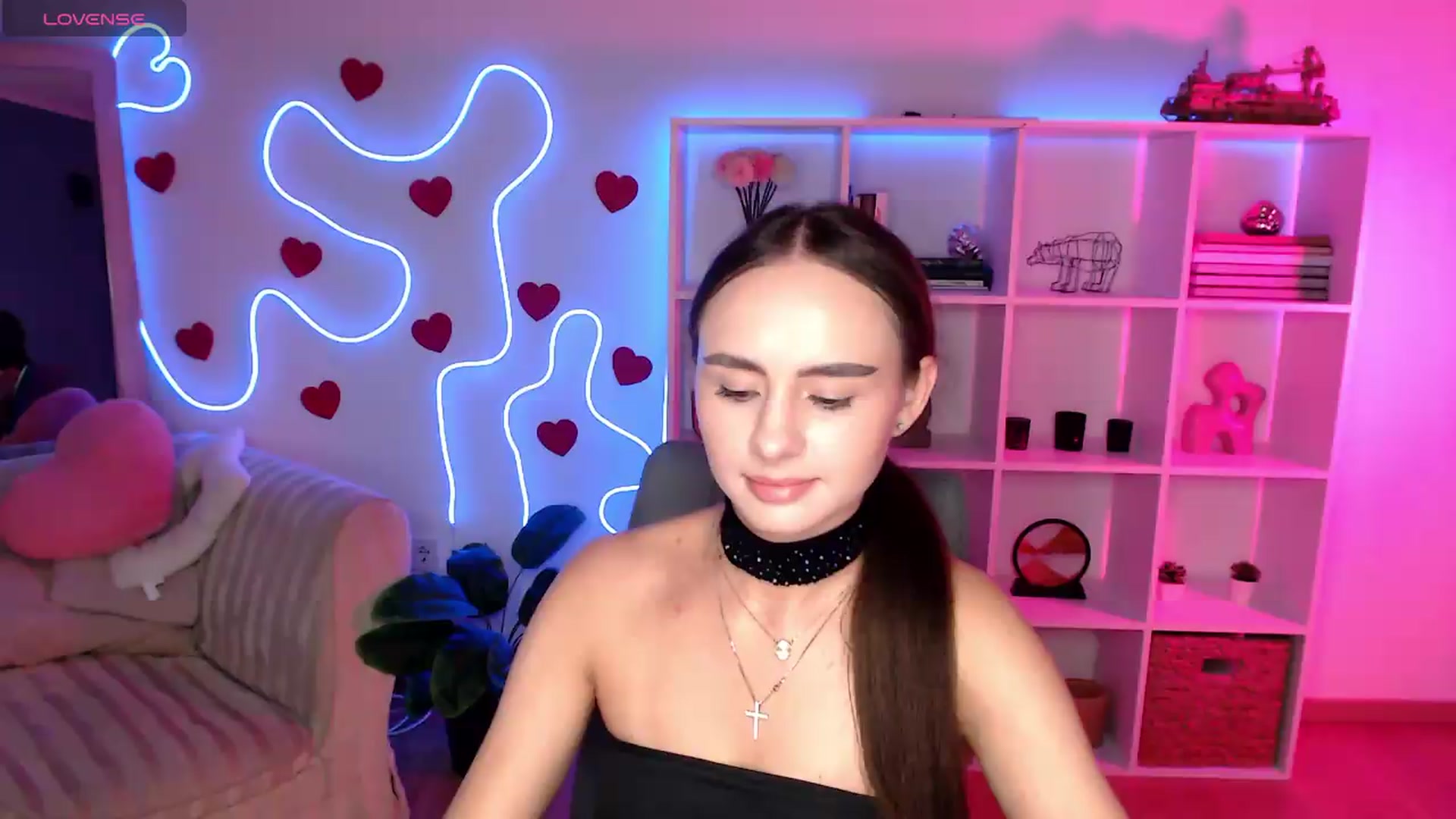 Gallery image thumbnail from Lady_Luck0's myfreecams stream on, 07/10/2026, 01:38 image 18 of 20