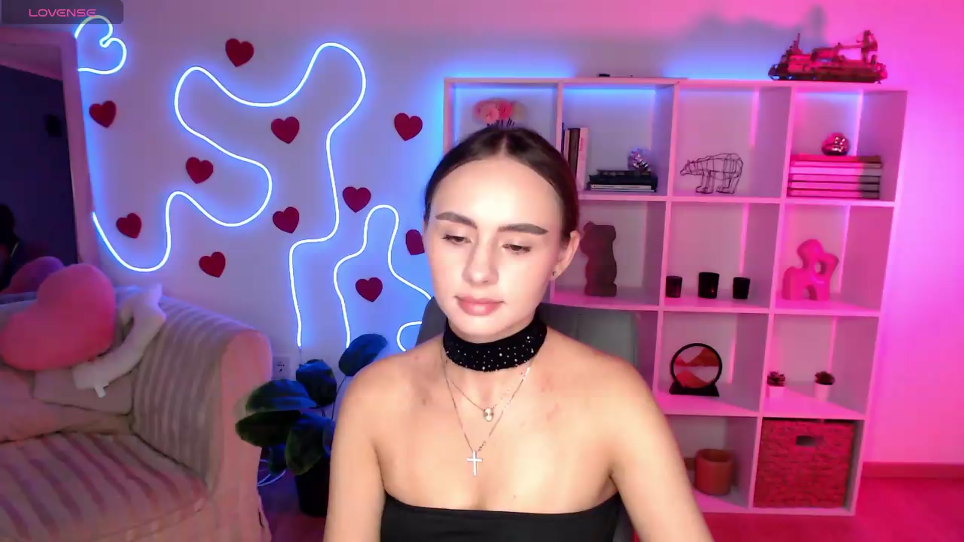Gallery image thumbnail from Lady_Luck0's myfreecams stream on, 07/10/2026, 01:38 image 10 of 20