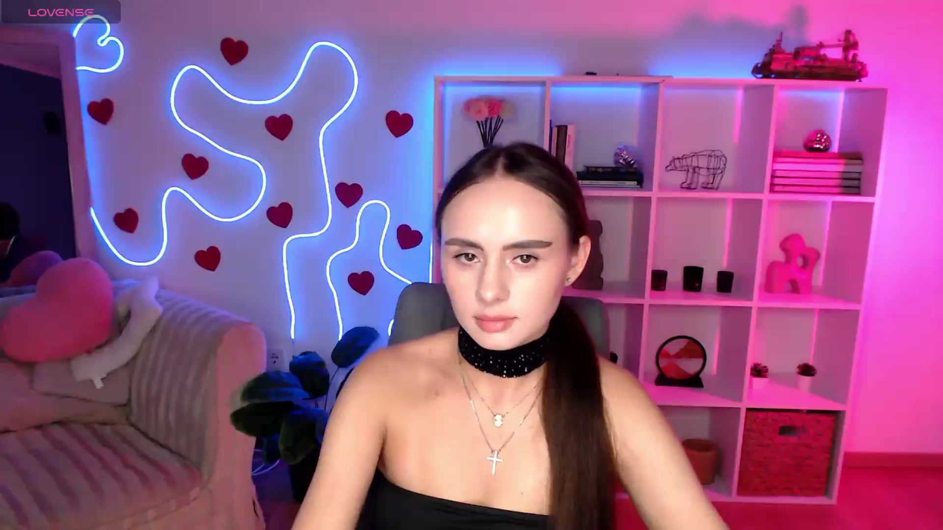 Gallery image thumbnail from Lady_Luck0's myfreecams stream on, 07/10/2026, 01:38 image 6 of 20