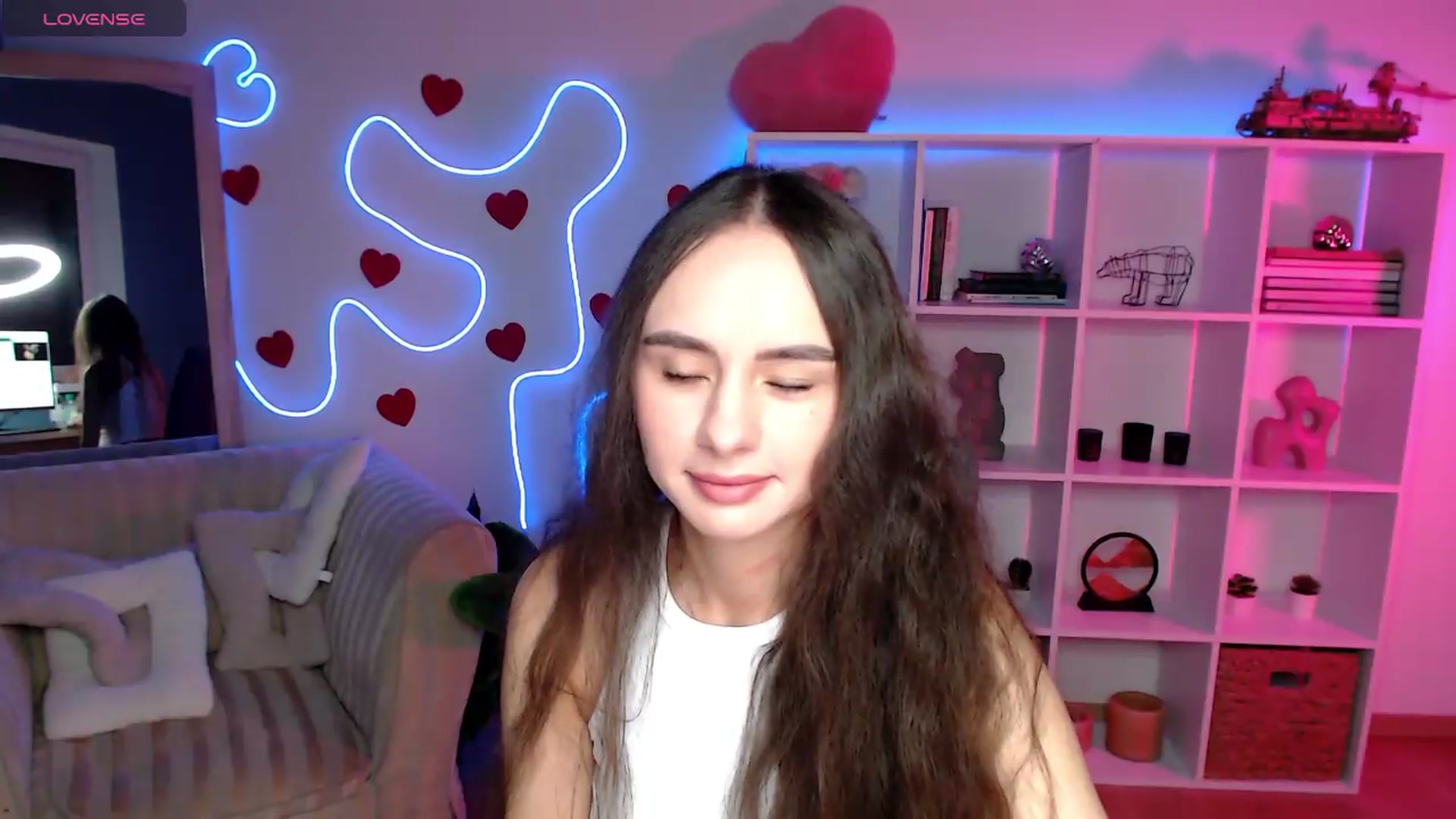 Gallery image thumbnail from Lady_Luck0's myfreecams stream on, 08/03/2026, 20:59 image 17 of 20