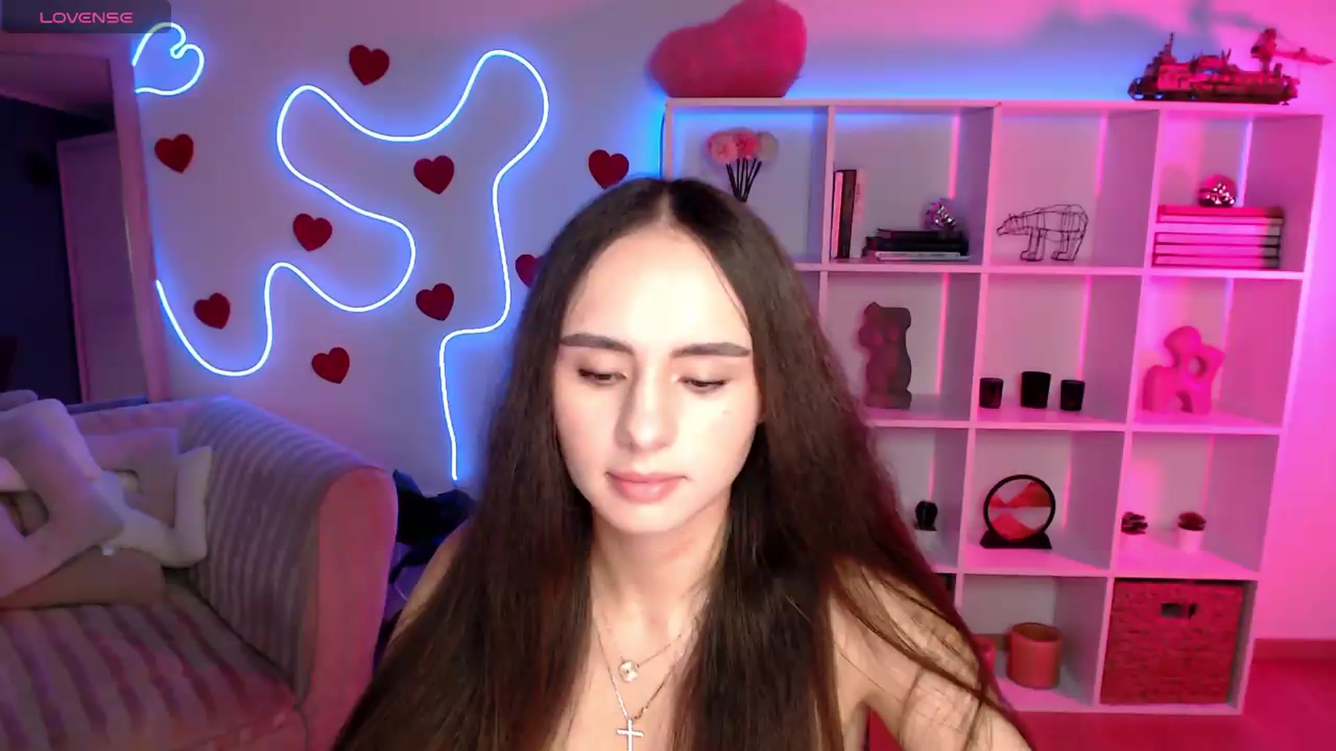 Gallery image thumbnail from Lady_Luck0's myfreecams stream on, 08/09/2026, 24:26 image 13 of 20