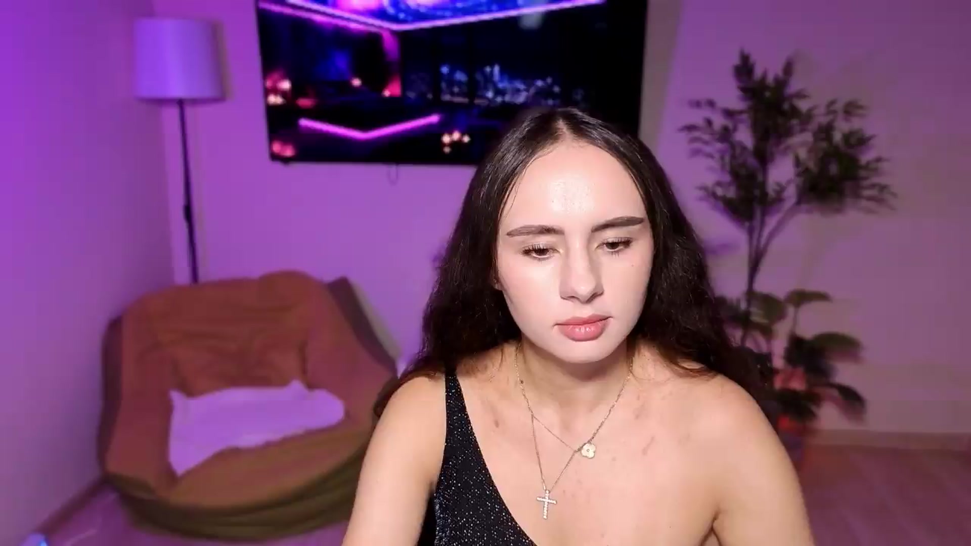Gallery image thumbnail from Lady_Luck0's myfreecams stream on, 08/15/2026, 23:48 image 19 of 20