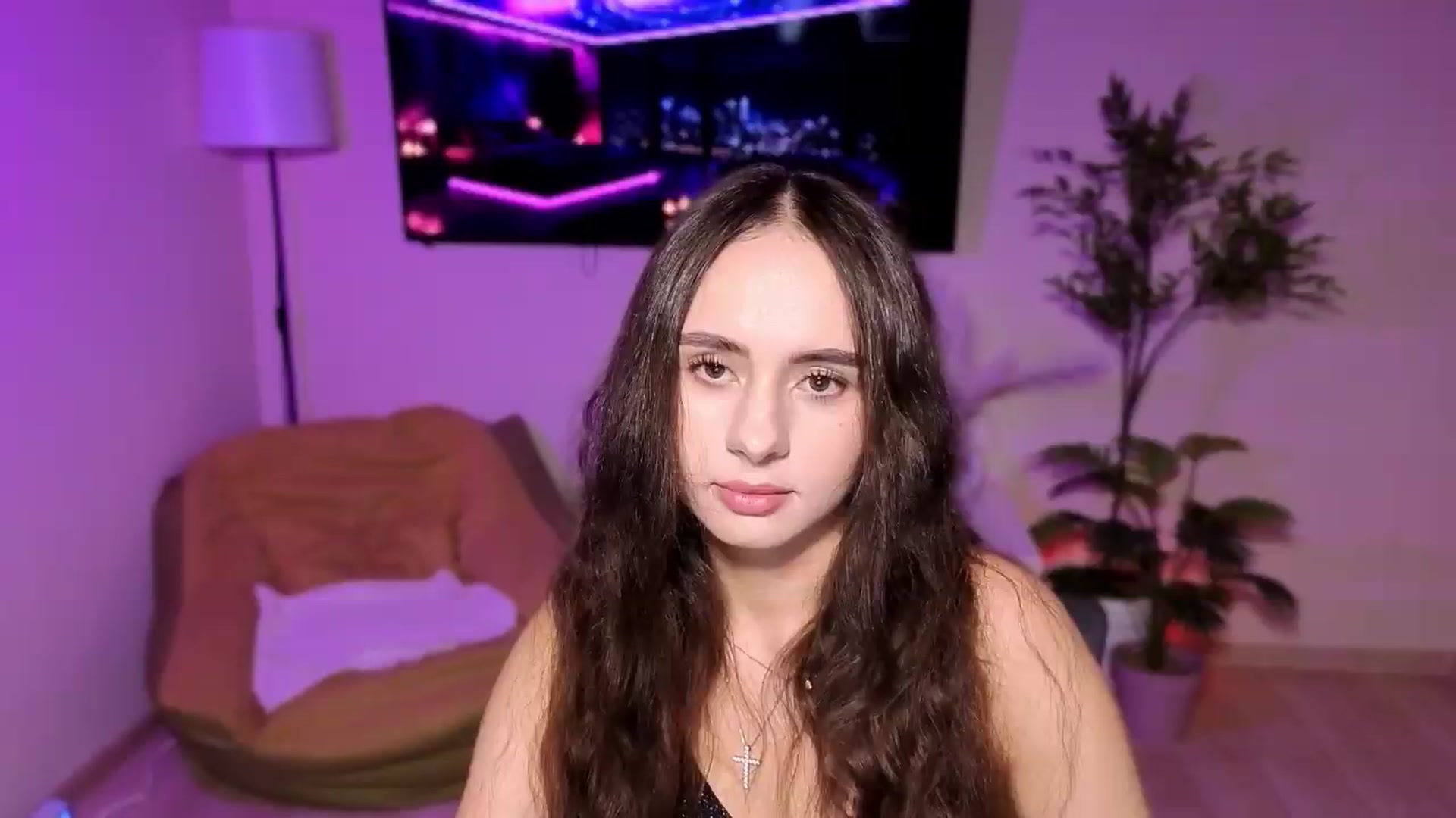 Gallery image thumbnail from Lady_Luck0's myfreecams stream on, 08/16/2026, 02:33 image 1 of 20