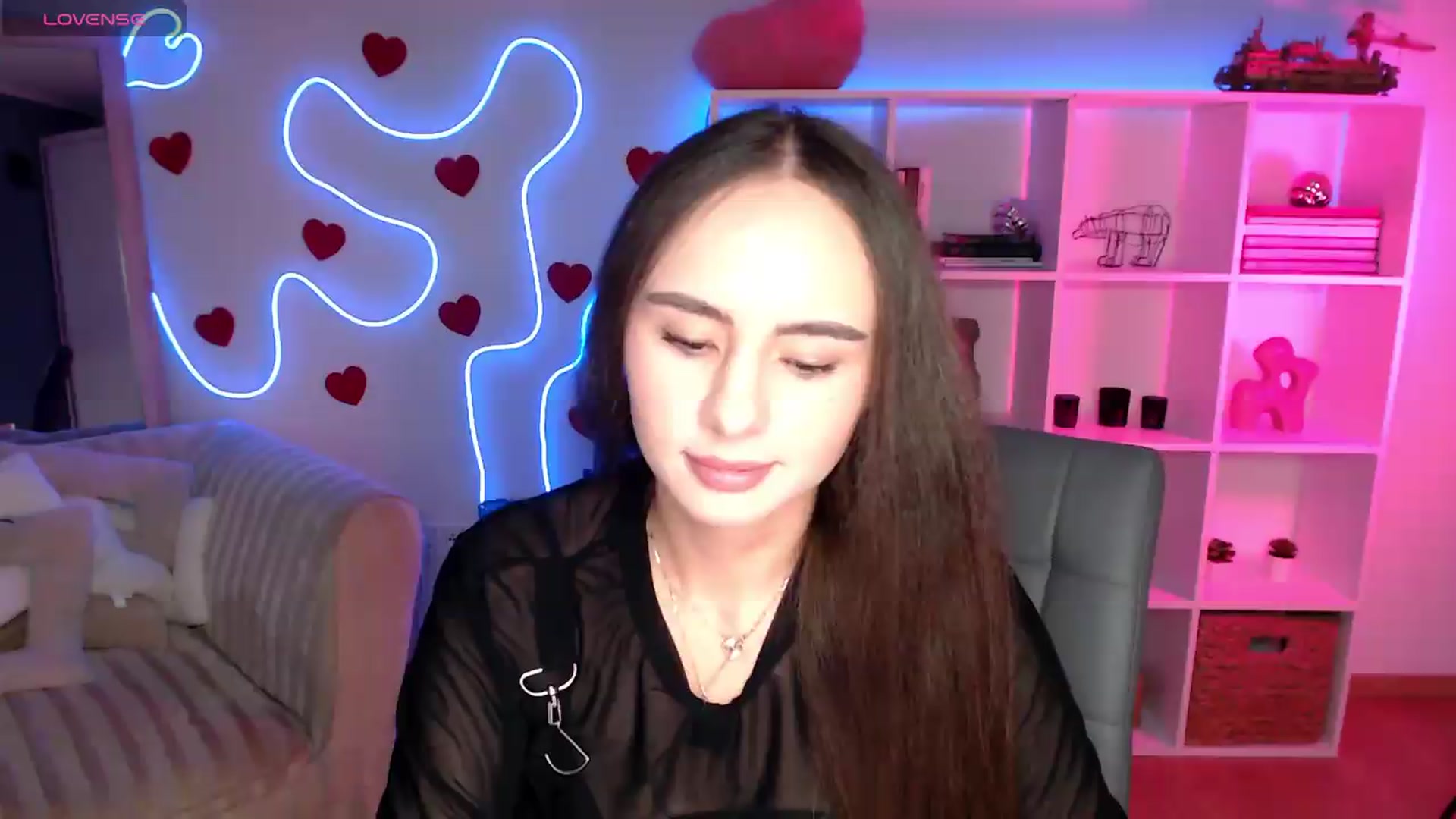 Gallery image thumbnail from Lady_Luck0's myfreecams stream on, 08/22/2026, 19:10 image 17 of 20