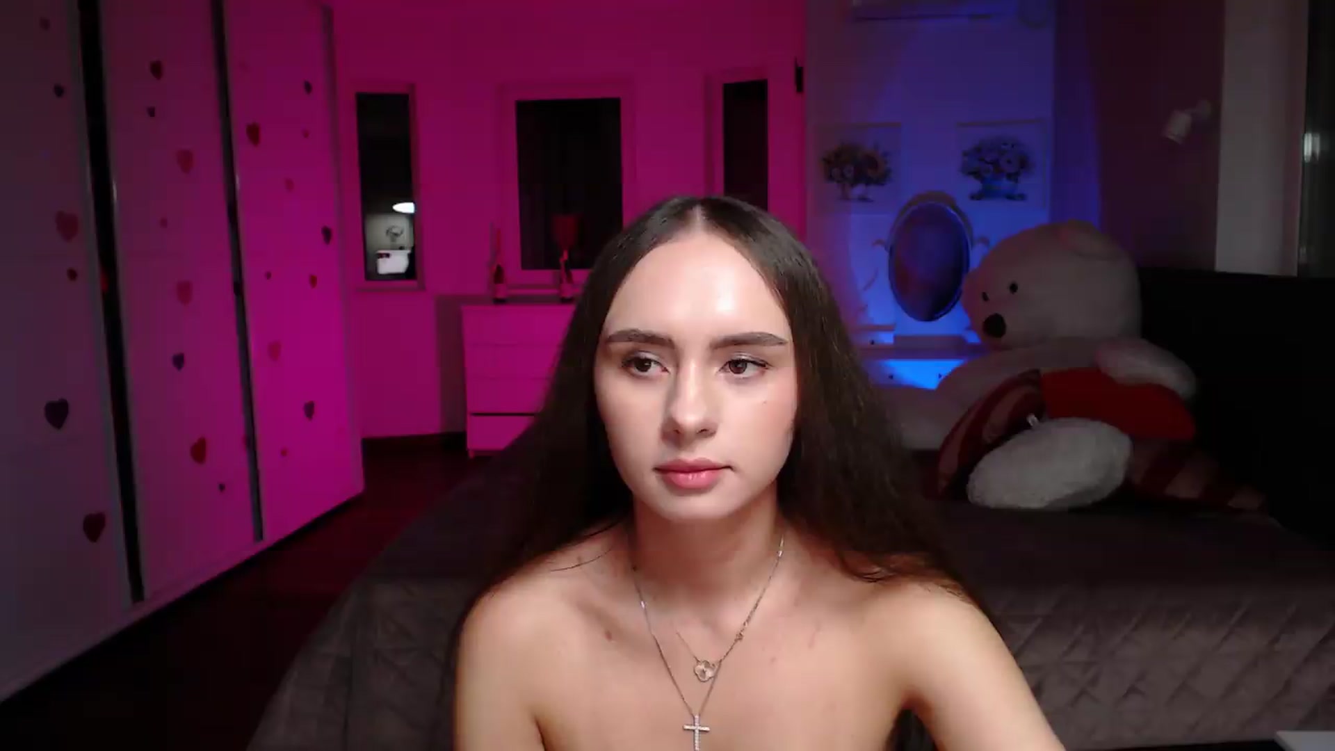 Gallery image thumbnail from Lady_Luck0's myfreecams stream on, 08/26/2026, 01:11 image 1 of 20