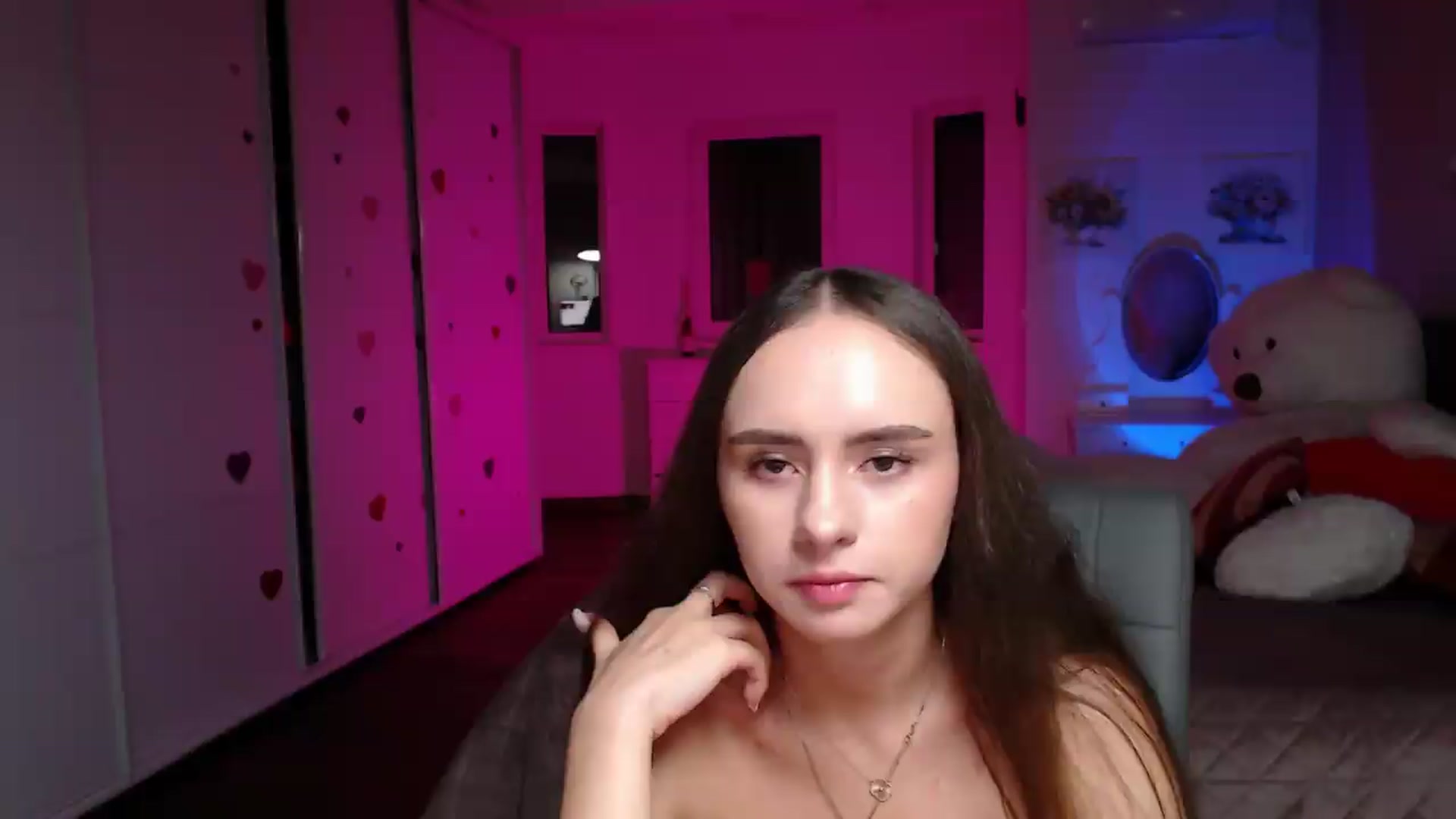 Gallery image thumbnail from Lady_Luck0's myfreecams stream on, 08/26/2026, 02:06 image 1 of 20