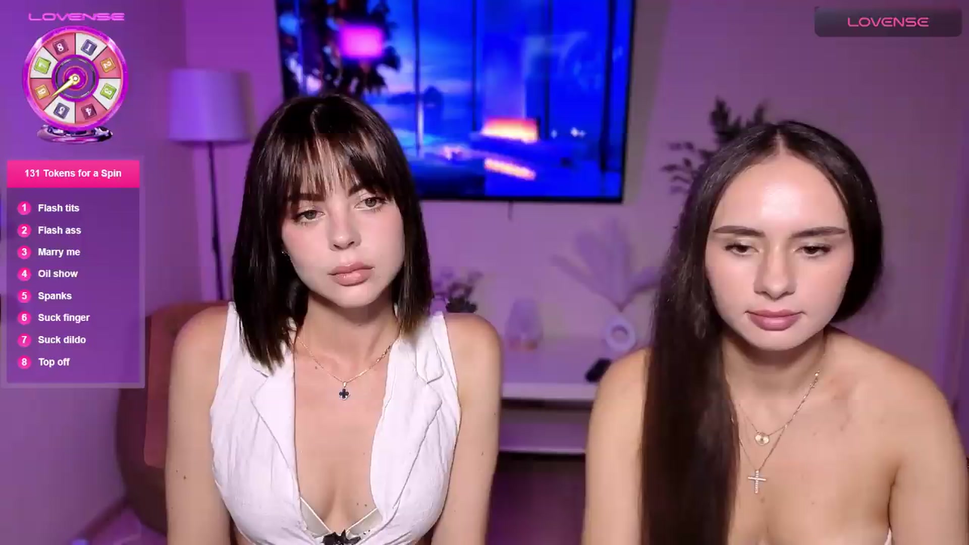 Gallery image thumbnail from Lady_Luck0's myfreecams stream on, 08/27/2026, 21:25 image 9 of 20