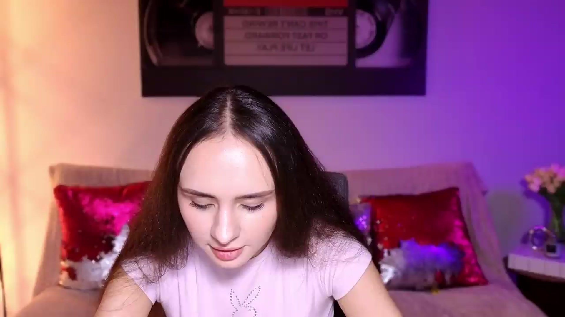 Gallery image thumbnail from Lady_Luck0's myfreecams stream on, 09/03/2026, 04:30 image 1 of 20