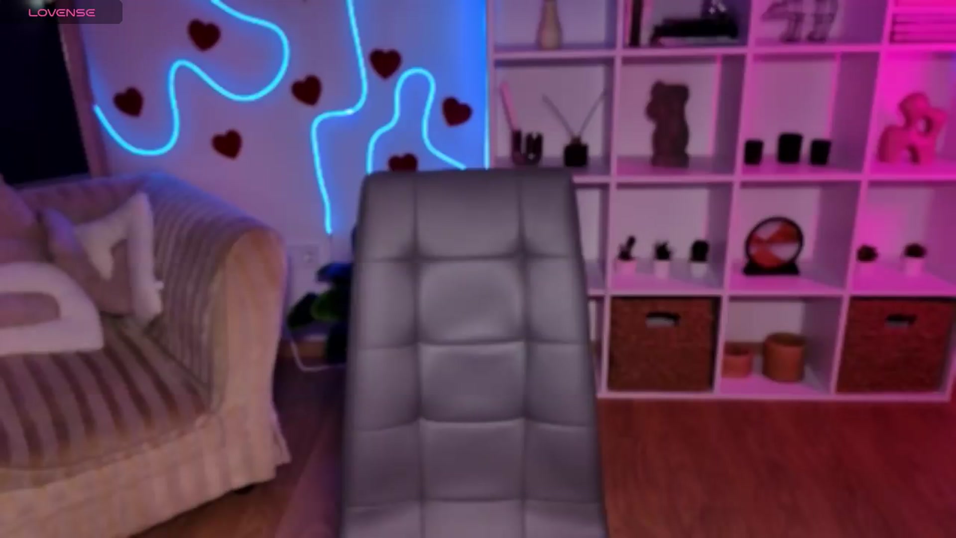 Gallery image thumbnail from Lady_Luck0's myfreecams stream on, 09/16/2026, 03:42 image 9 of 20