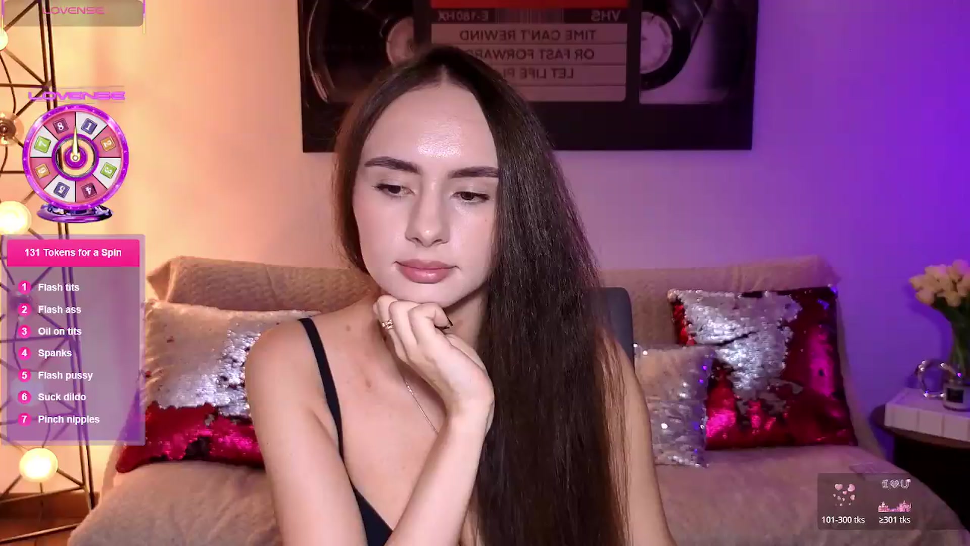 Gallery image thumbnail from Lady_Luck0's myfreecams stream on, 09/17/2026, 22:07 image 3 of 20
