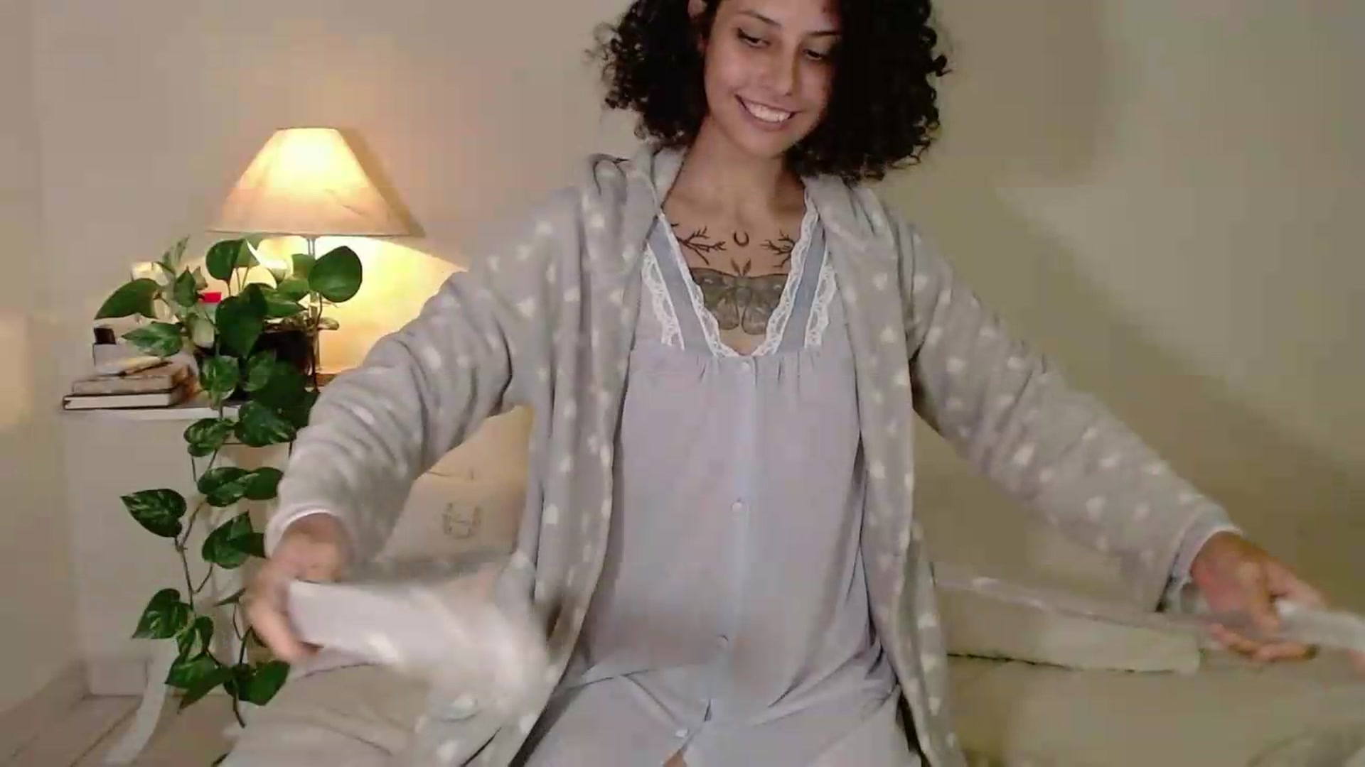 Gallery image thumbnail from Lady_M's myfreecams stream on, 09/15/2026, 21:49 image 17 of 20