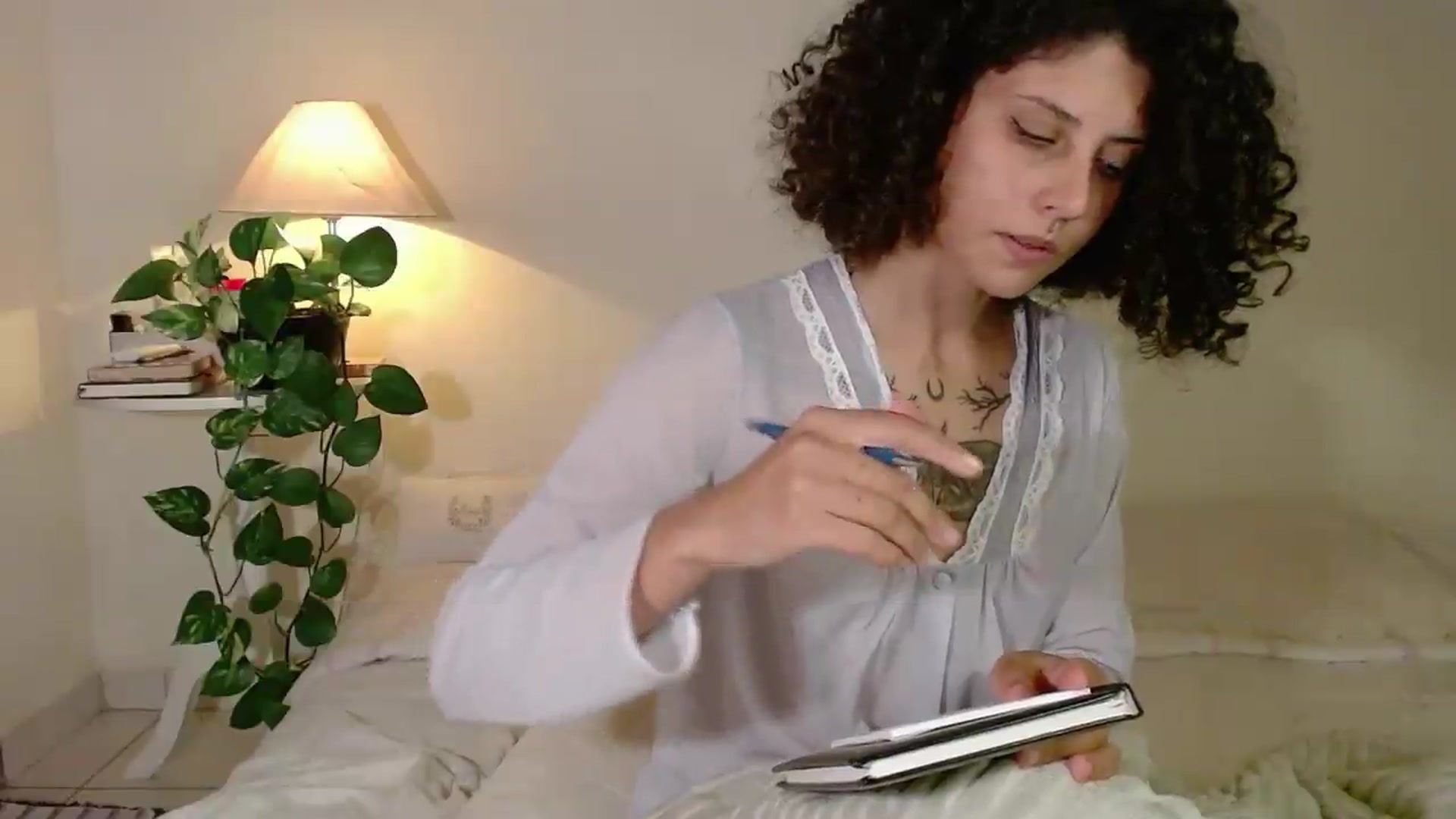 Gallery image thumbnail from Lady_M's myfreecams stream on, 09/16/2026, 01:35 image 15 of 20