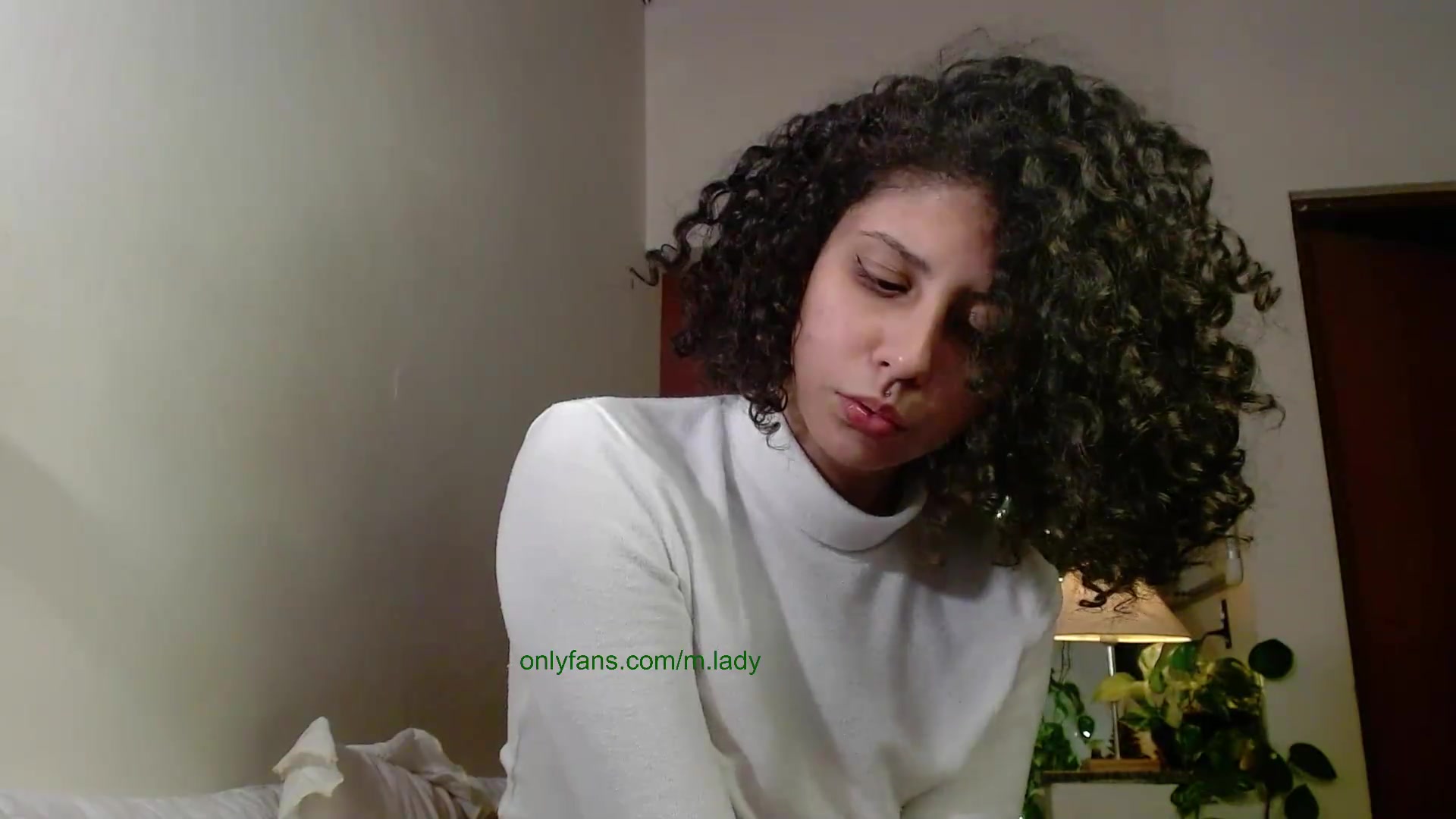 Gallery image thumbnail from Lady_M's myfreecams stream on, 09/18/2026, 24:03 image 8 of 20