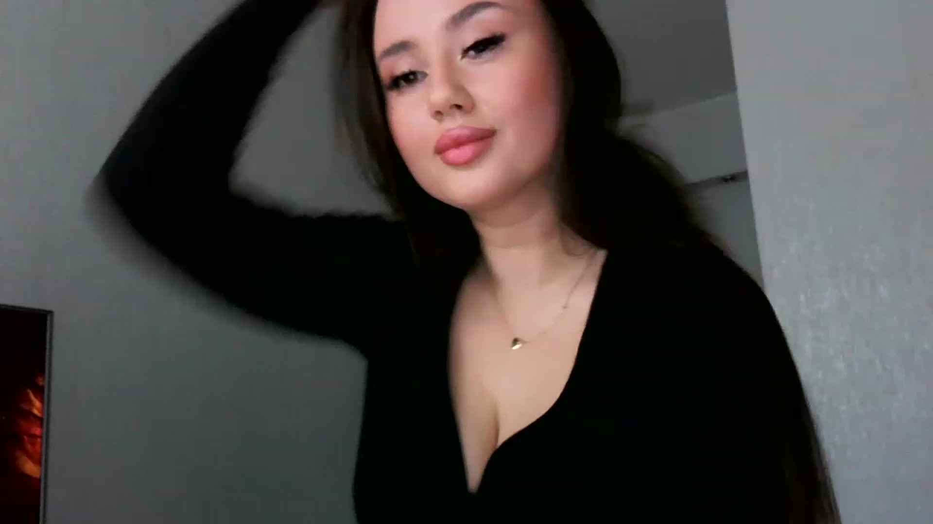 Gallery image thumbnail from Lady_Maddy's myfreecams stream on, 11/22/2022, 13:59 image 7 of 20
