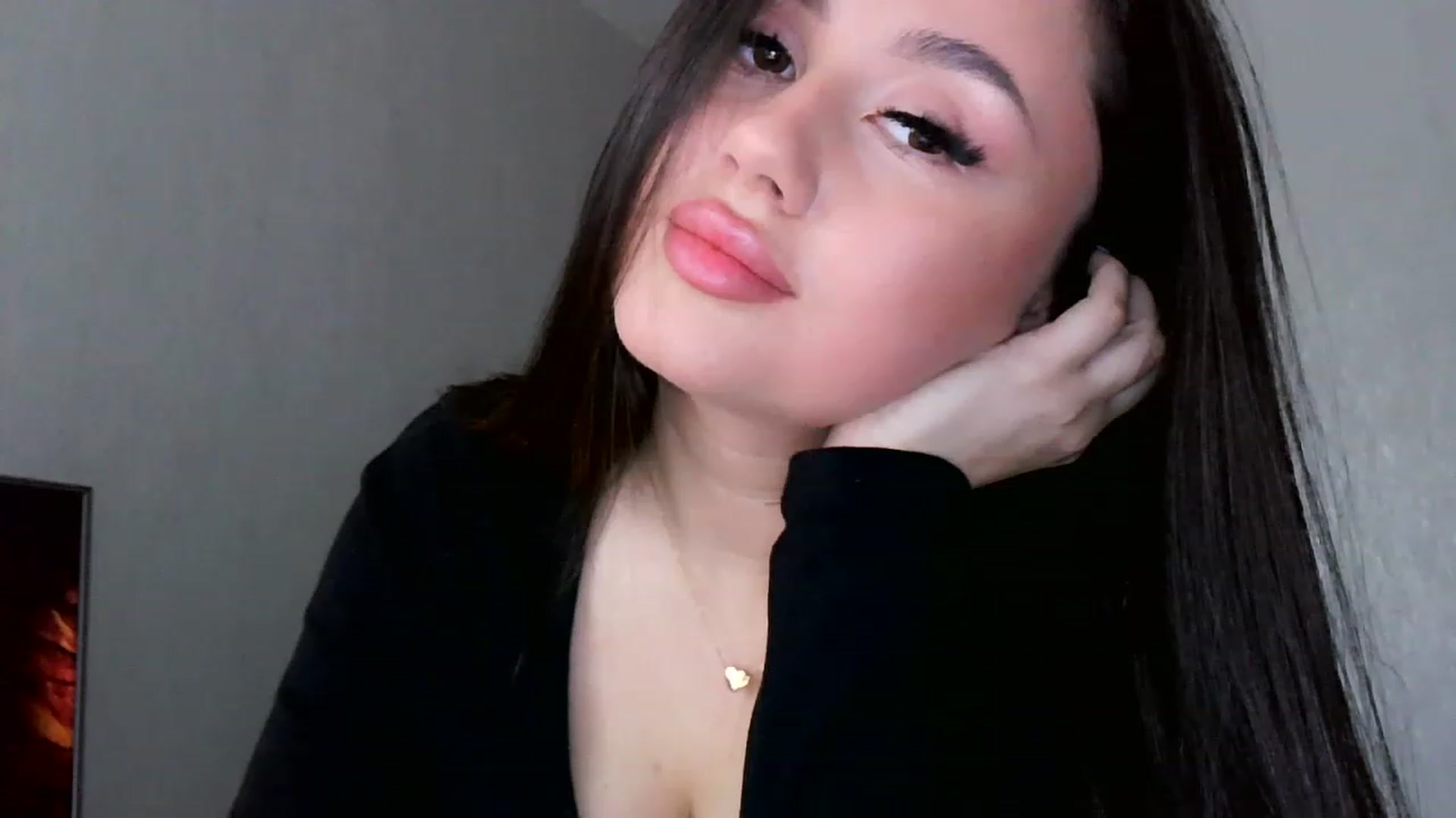 Gallery image thumbnail from Lady_Maddy's myfreecams stream on, 11/22/2022, 13:59 image 5 of 20