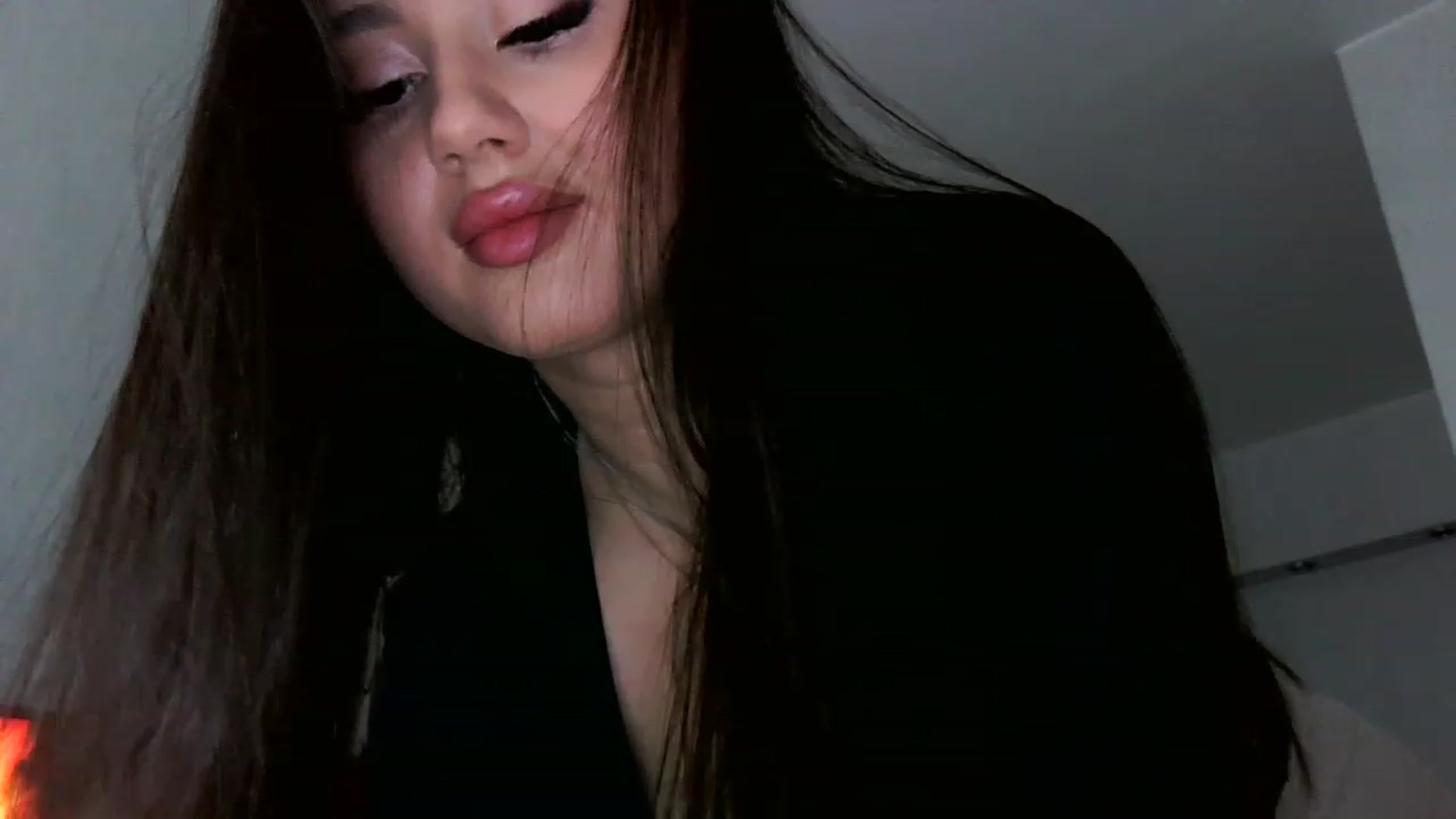 Gallery image thumbnail from Lady_Maddy's myfreecams stream on, 11/22/2022, 13:59 image 16 of 20