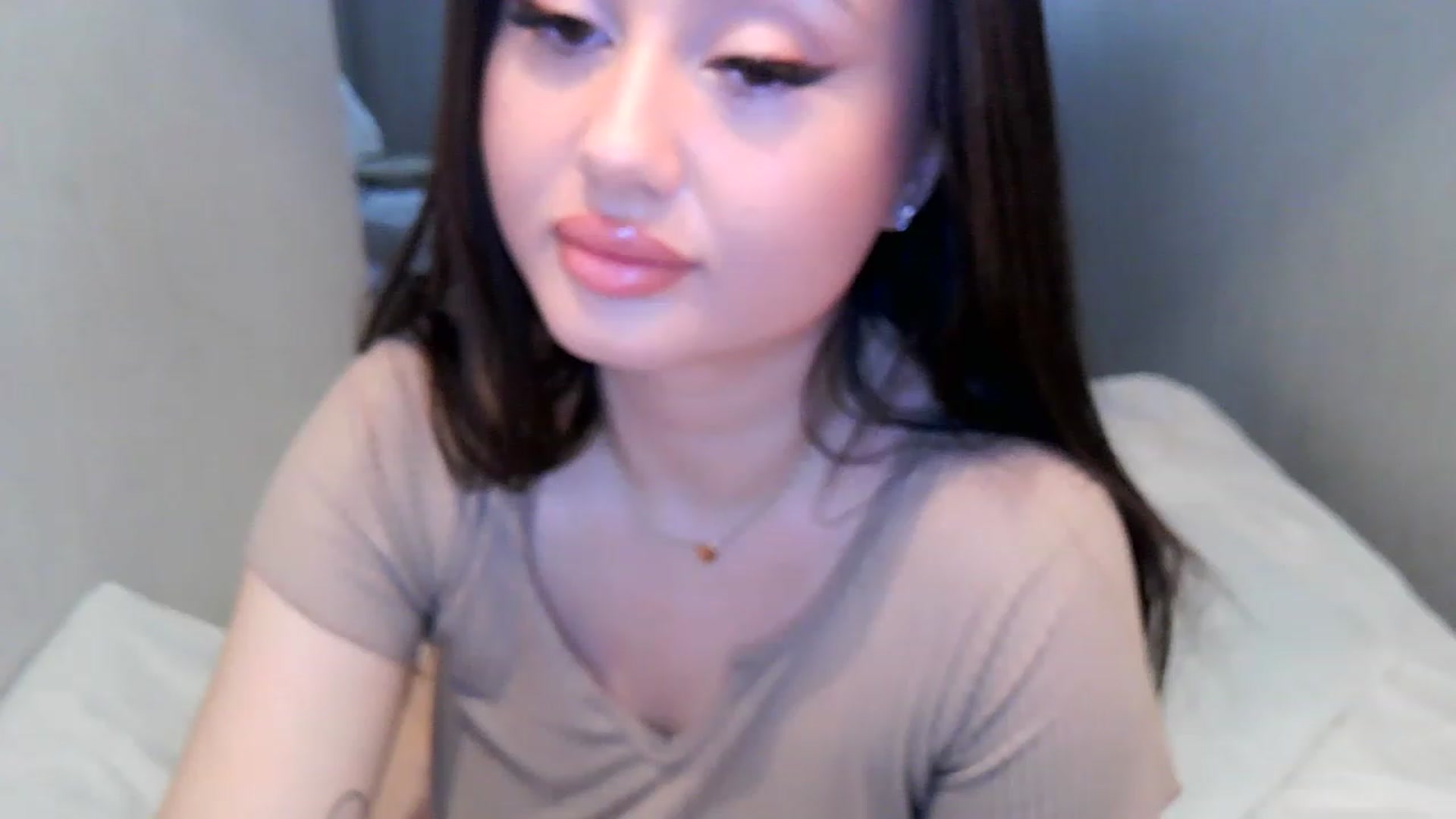Gallery image thumbnail from Lady_Maddy's myfreecams stream on, 11/23/2022, 14:19 image 14 of 20