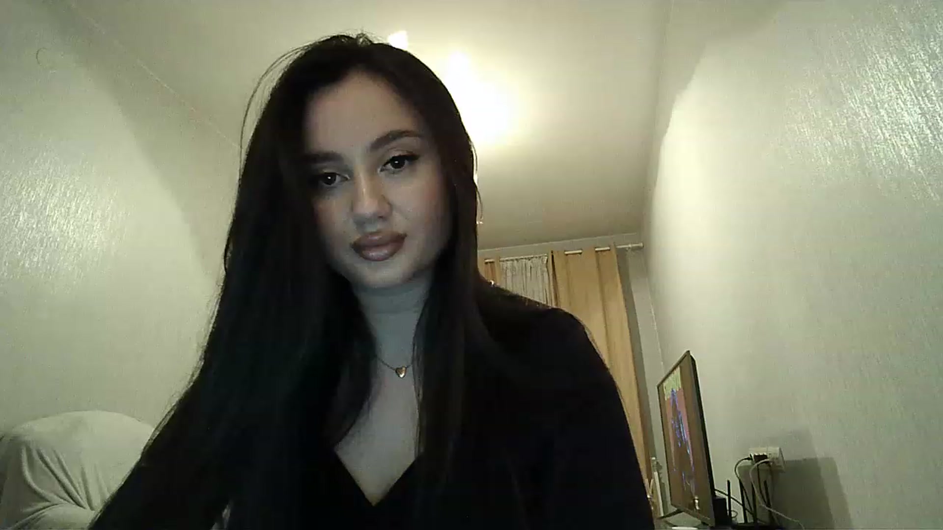 Gallery image thumbnail from Lady_Maddy's myfreecams stream on, 03/25/2023, 18:36 image 17 of 20