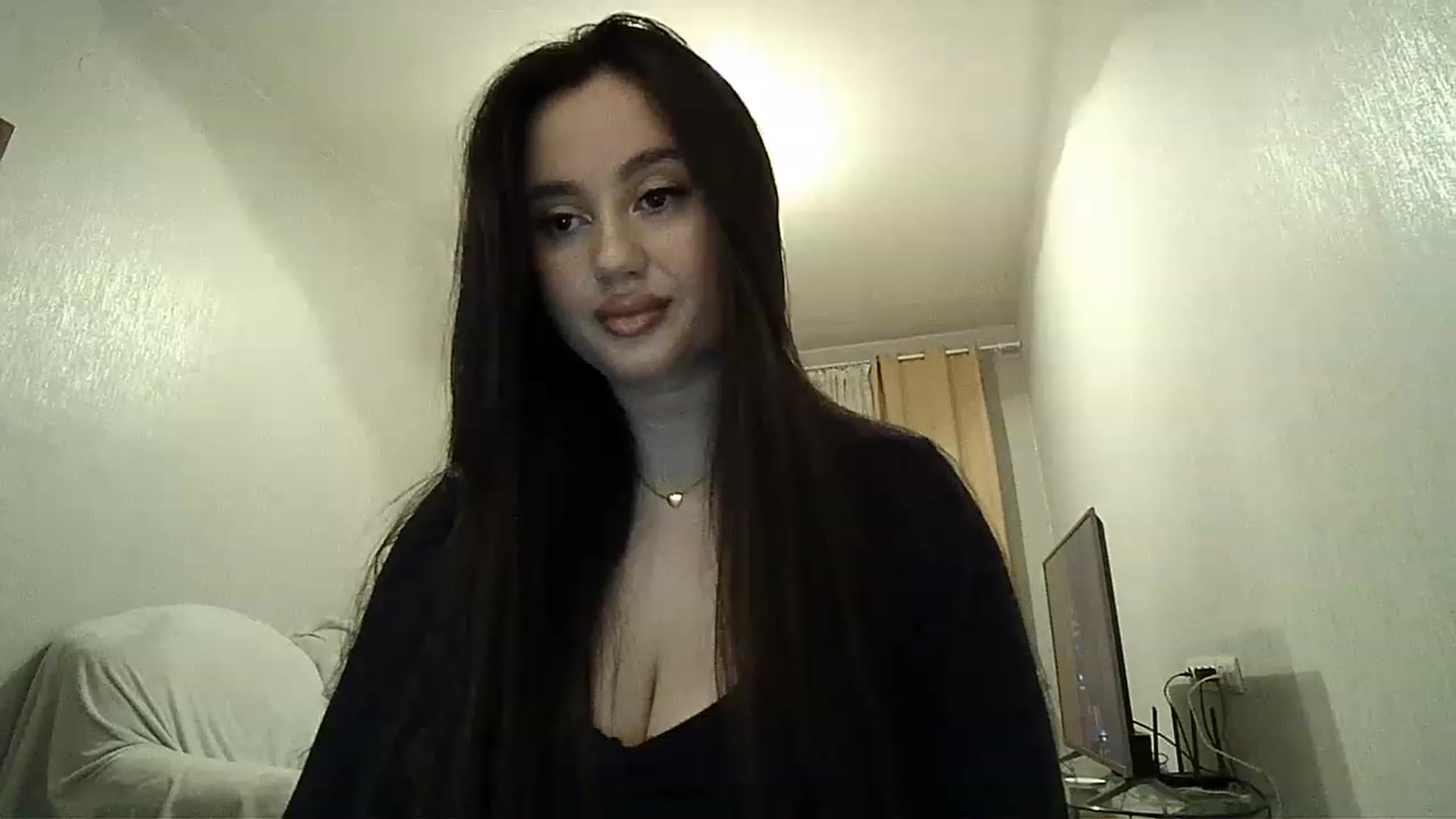 Gallery image thumbnail from Lady_Maddy's myfreecams stream on, 03/25/2023, 18:36 image 20 of 20