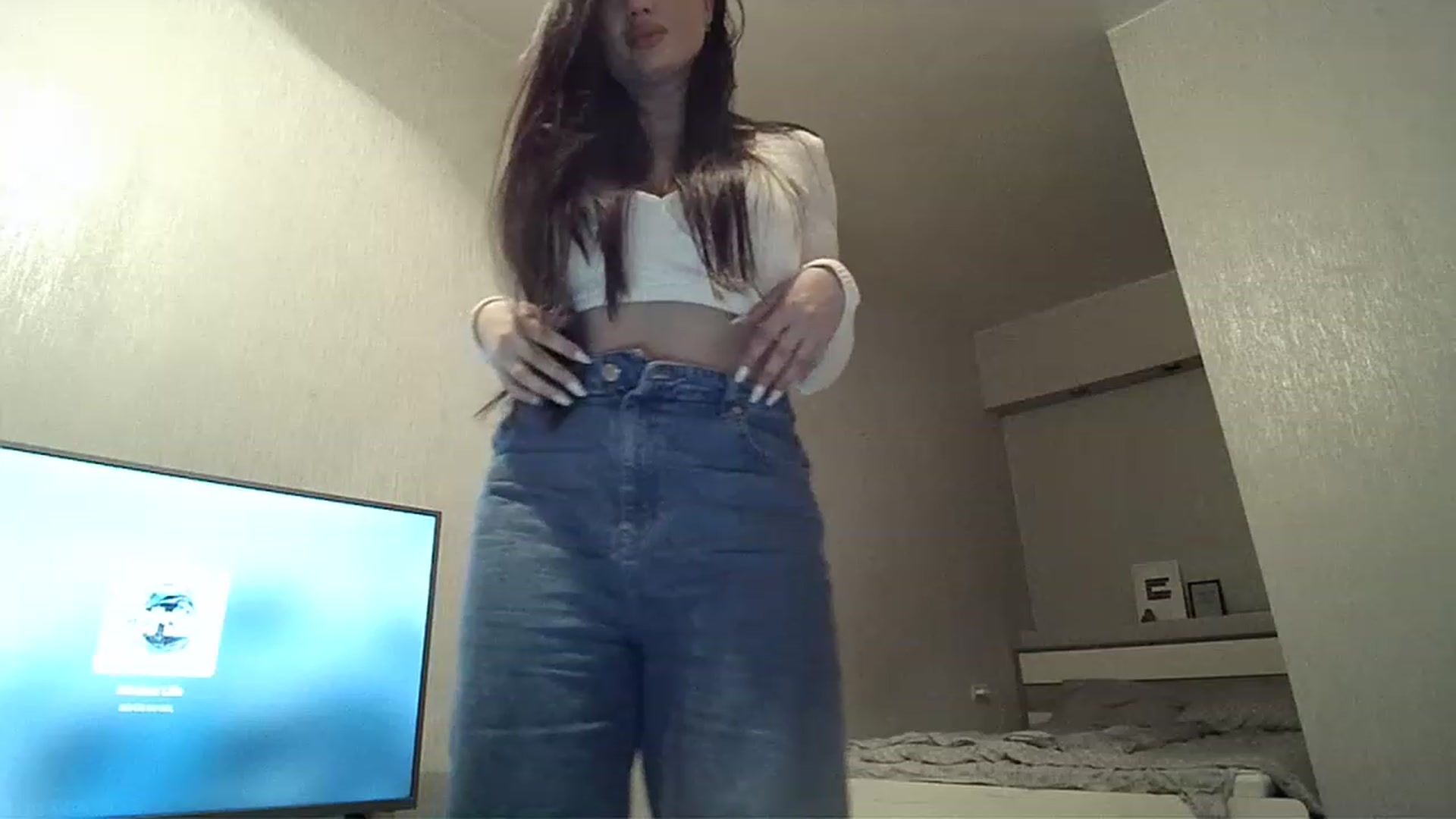 Gallery image thumbnail from Lady_Maddy's myfreecams stream on, 05/17/2023, 18:33 image 14 of 20