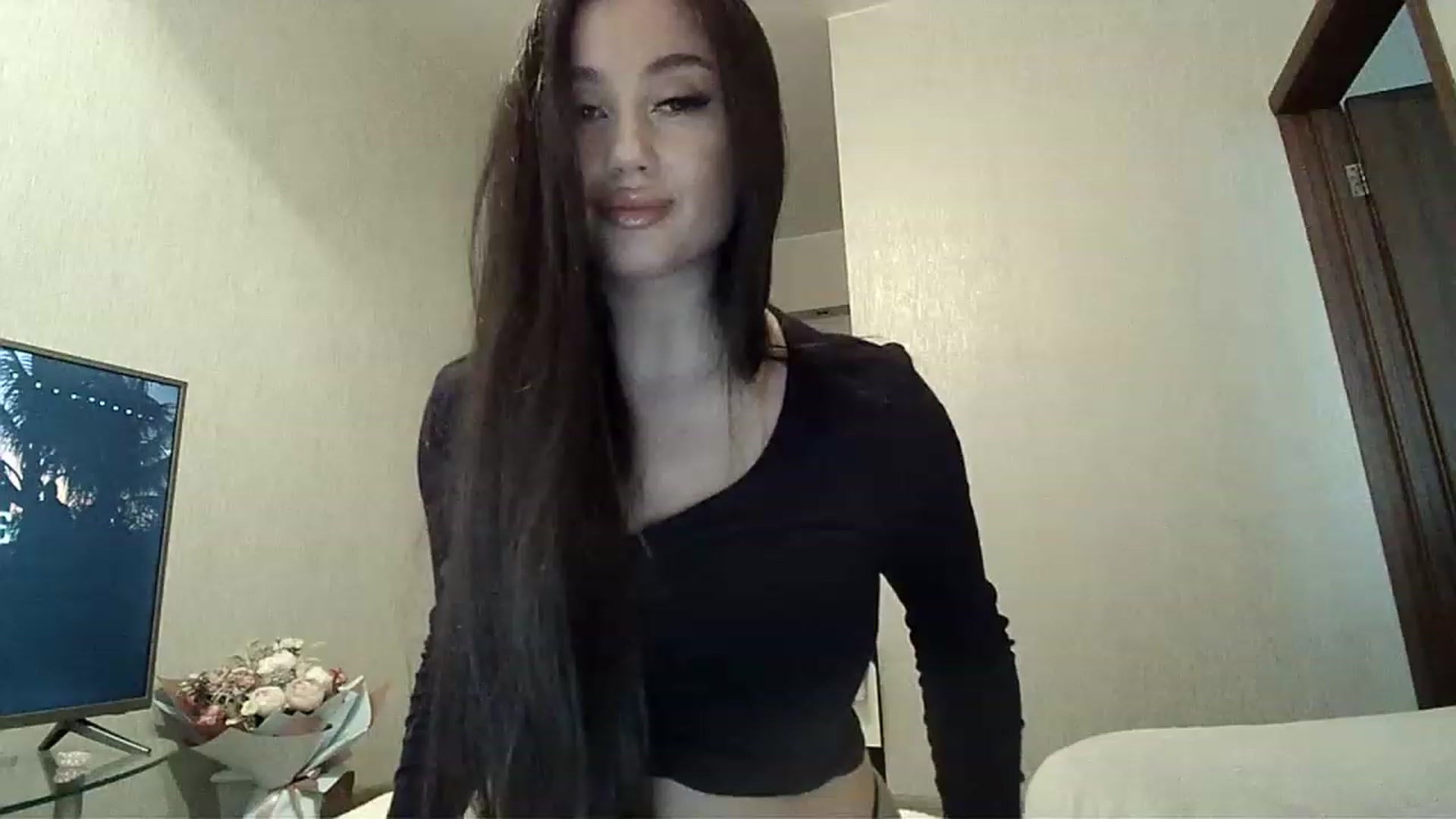 Gallery image thumbnail from Lady_Maddy's myfreecams stream on, 06/06/2023, 17:16 image 1 of 20
