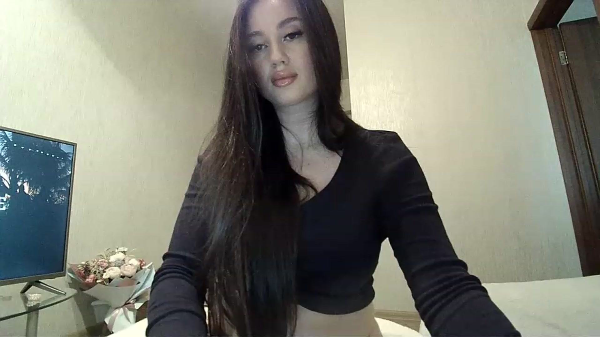 Gallery image thumbnail from Lady_Maddy's myfreecams stream on, 06/06/2023, 17:16 image 9 of 20