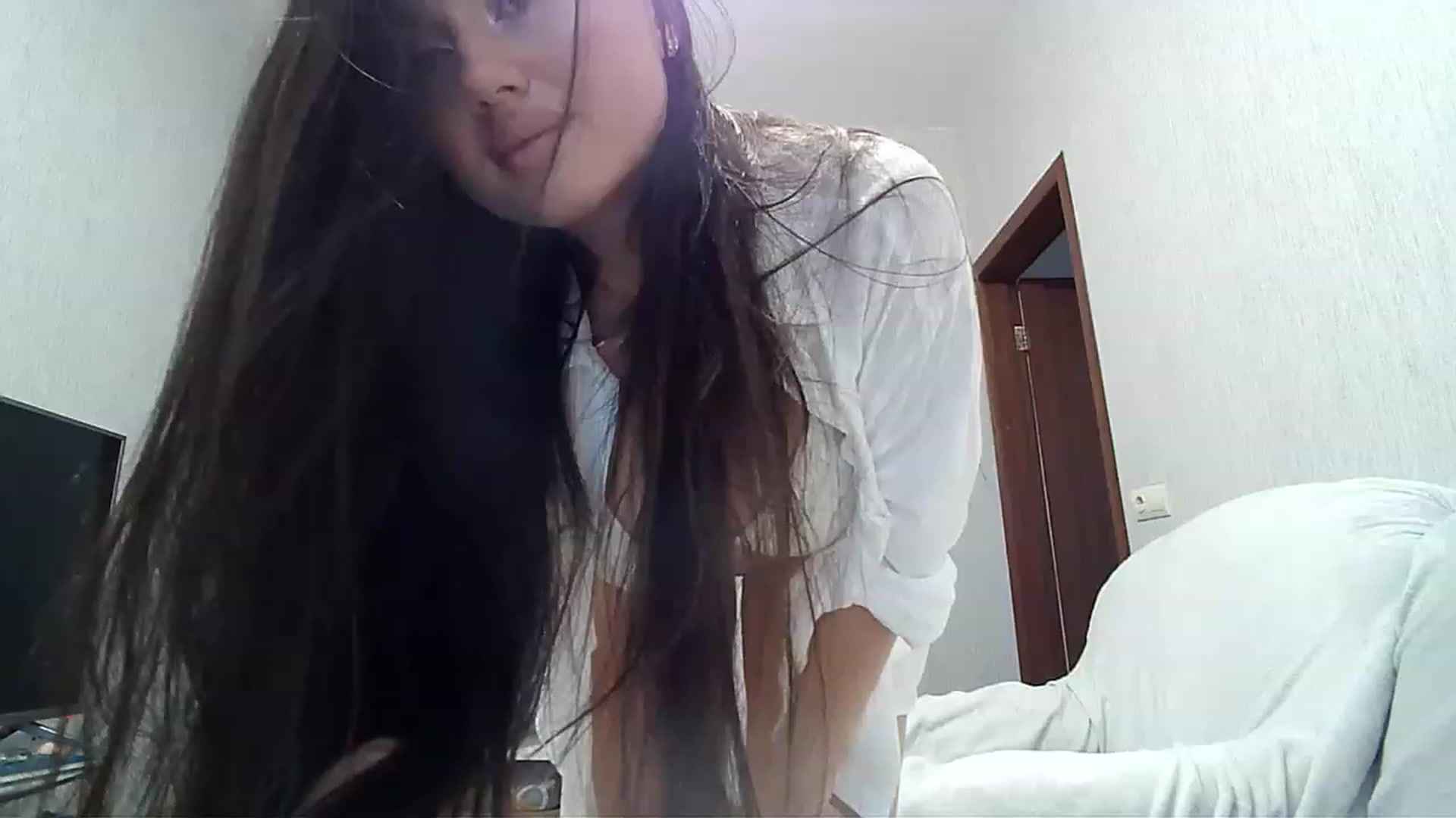 Gallery image thumbnail from Lady_Maddy's myfreecams stream on, 08/05/2023, 17:06 image 2 of 20
