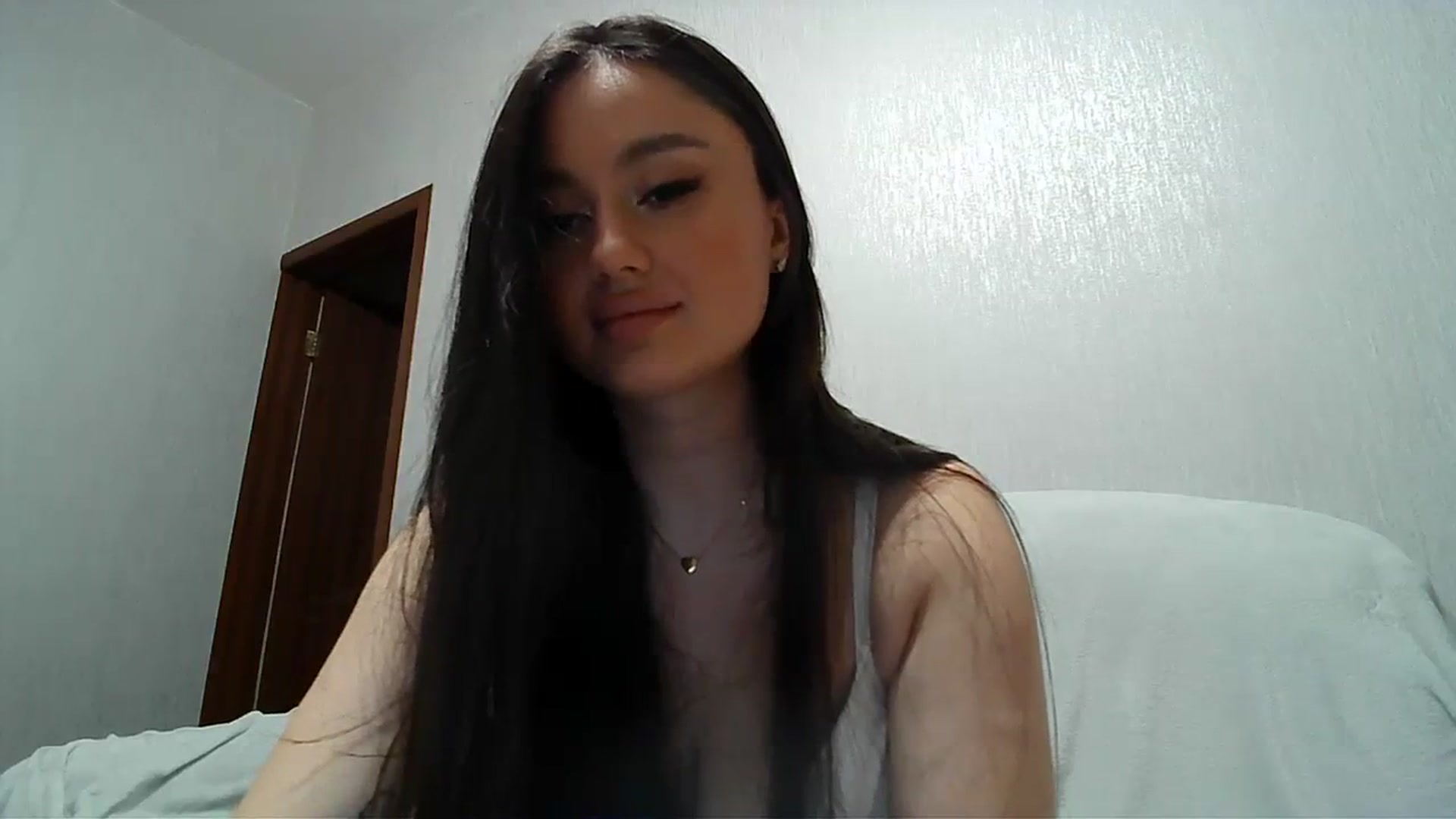 Gallery image thumbnail from Lady_Maddy's myfreecams stream on, 08/05/2023, 19:10 image 18 of 20