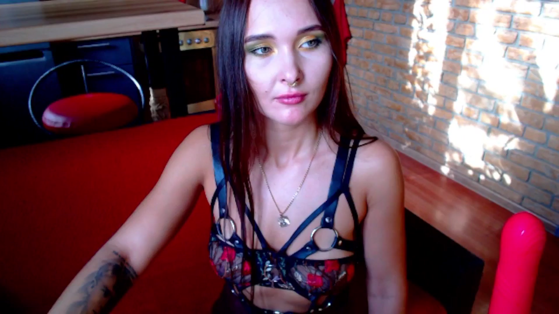 Gallery image thumbnail from Lady_Naughty's myfreecams stream on, 10/19/2025, 09:10 image 13 of 20