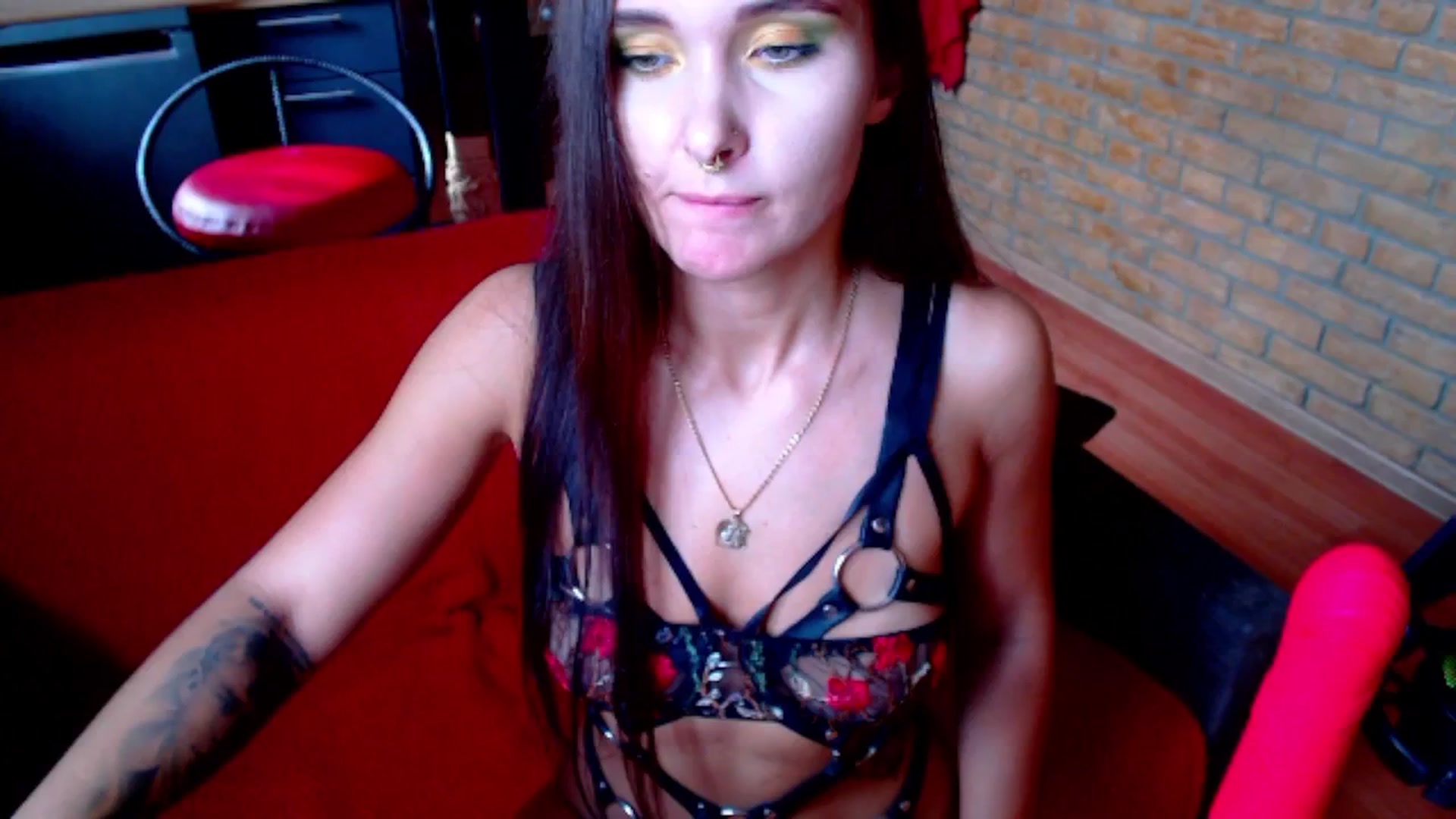 Gallery image thumbnail from Lady_Naughty's myfreecams stream on, 10/19/2025, 10:32 image 12 of 20