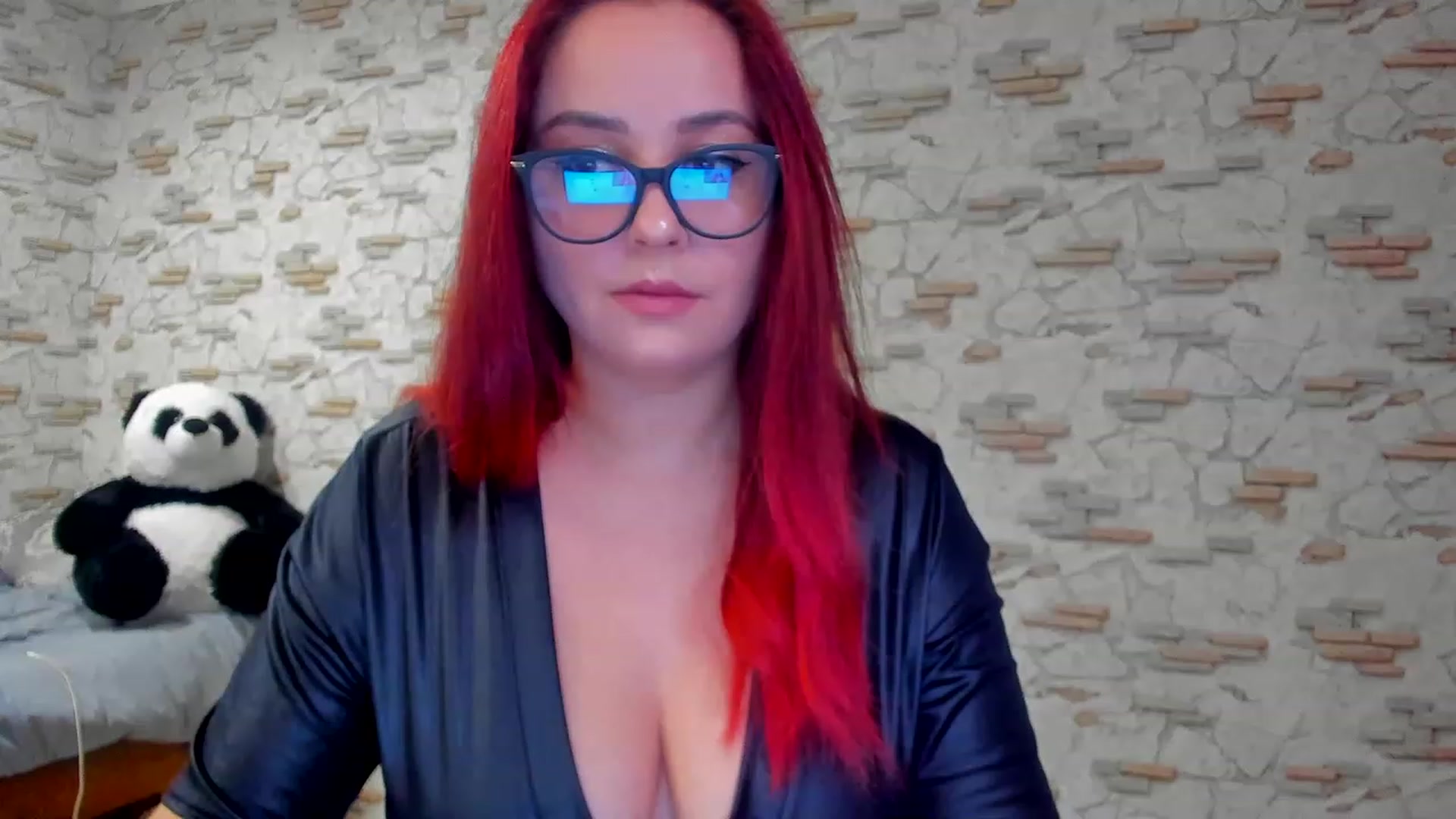 Gallery image thumbnail from Lady_Shy_'s myfreecams stream on, 12/10/2022, 16:50 image 2 of 20