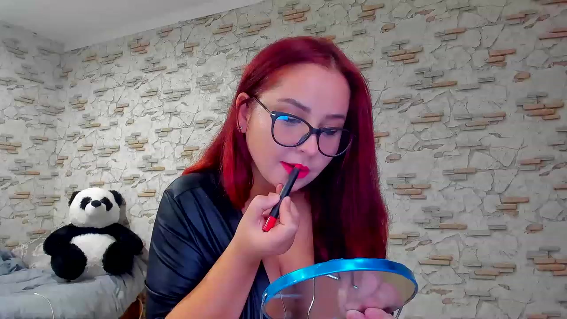 Gallery image thumbnail from Lady_Shy_'s myfreecams stream on, 12/10/2022, 17:38 image 14 of 20