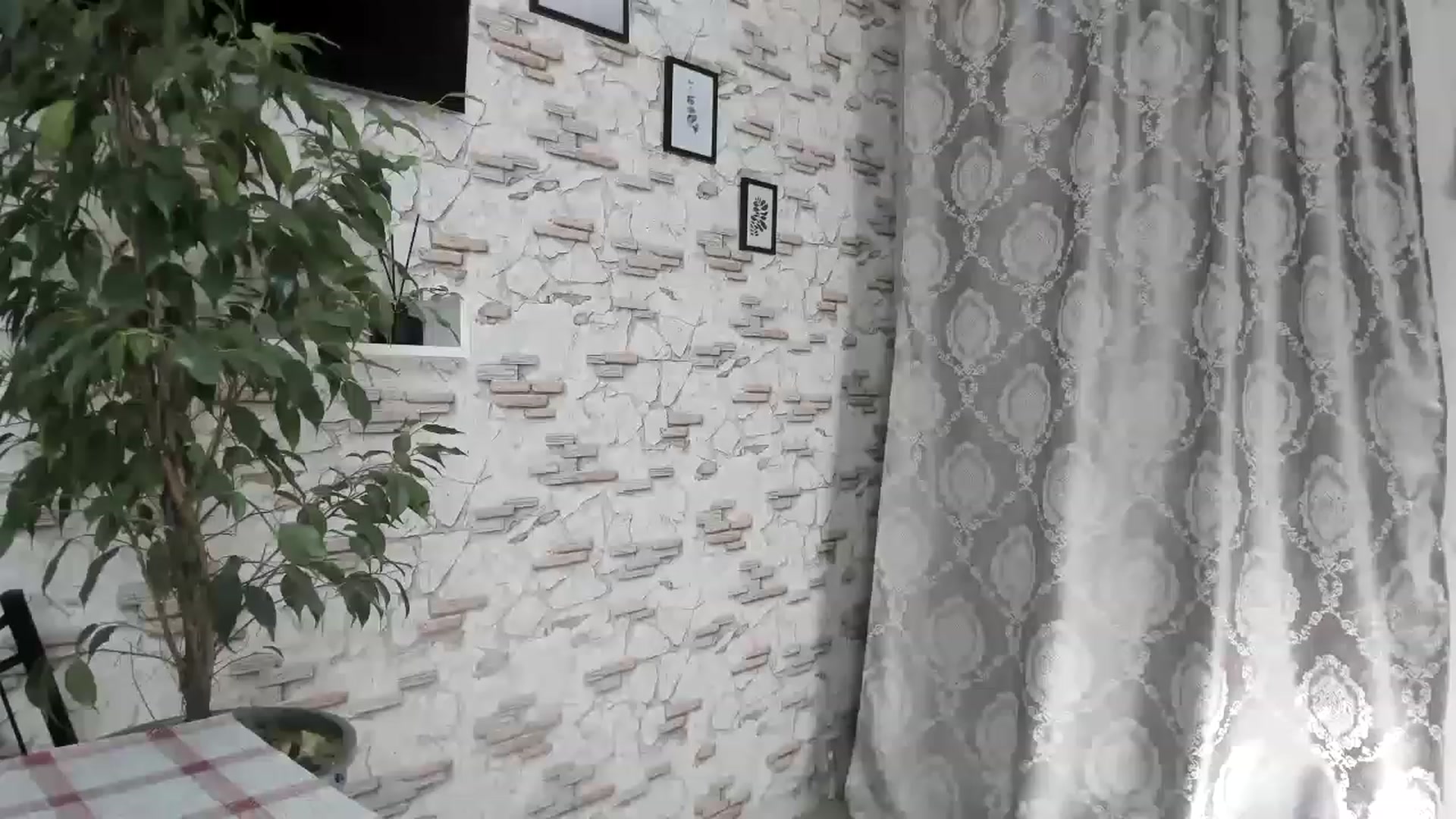 Gallery image thumbnail from Lady_Shy_'s myfreecams stream on, 03/21/2023, 18:53 image 19 of 20