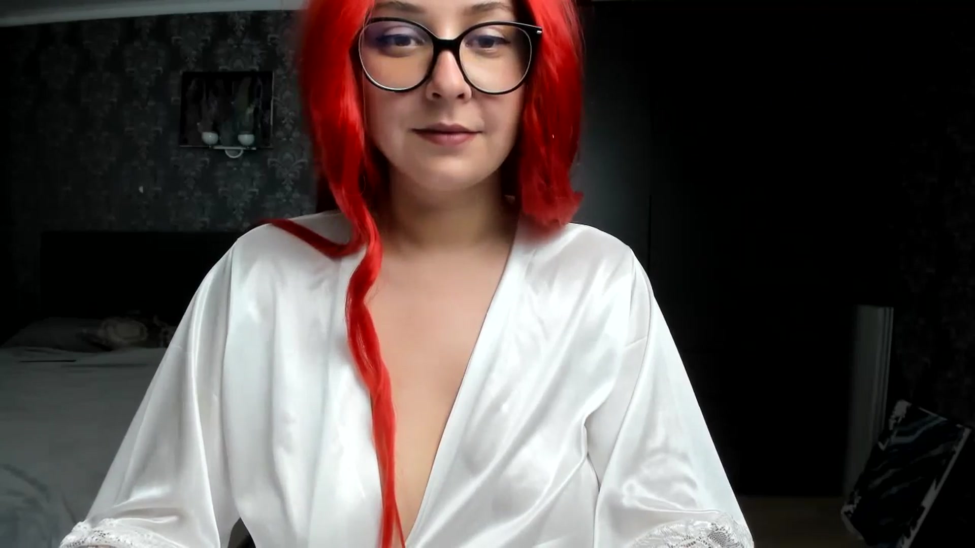 Gallery image thumbnail from Lady_Shy_'s myfreecams stream on, 05/19/2024, 19:55 image 9 of 20