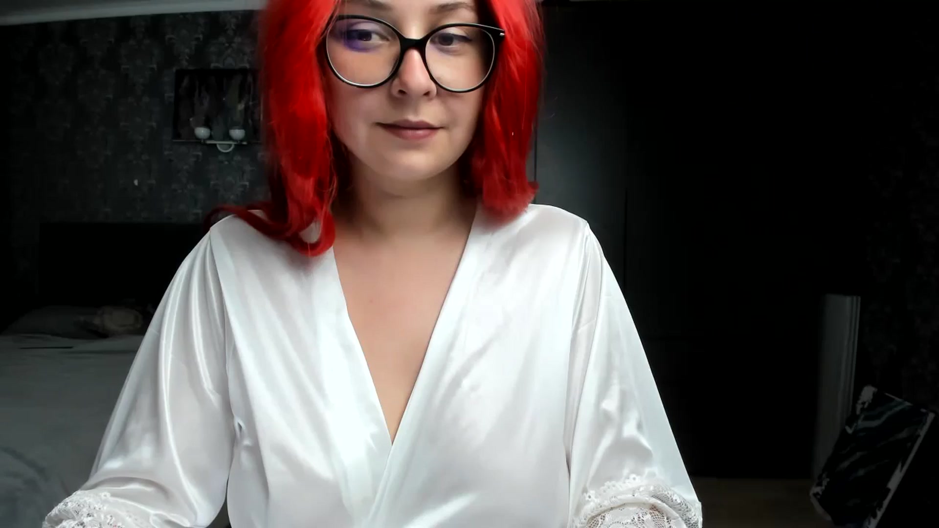 Gallery image thumbnail from Lady_Shy_'s myfreecams stream on, 05/19/2024, 19:55 image 1 of 20