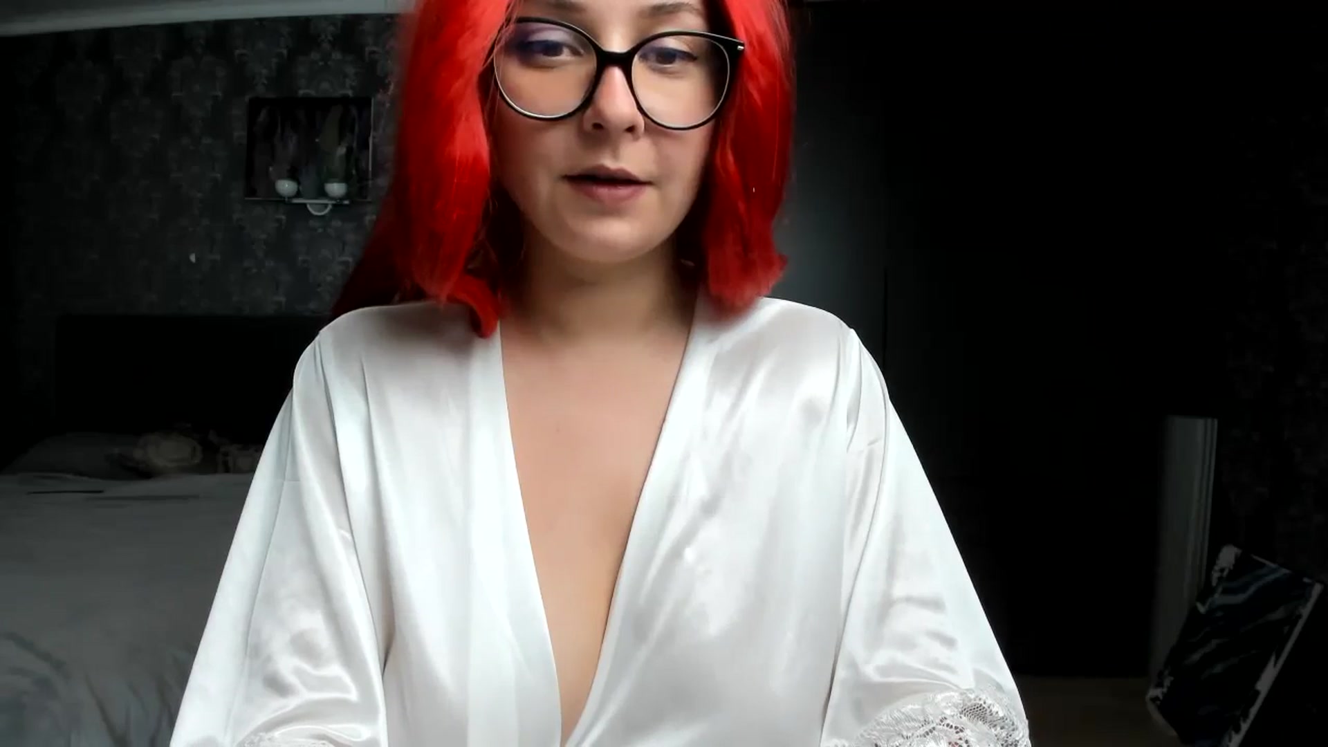 Gallery image thumbnail from Lady_Shy_'s myfreecams stream on, 05/19/2024, 19:55 image 14 of 20