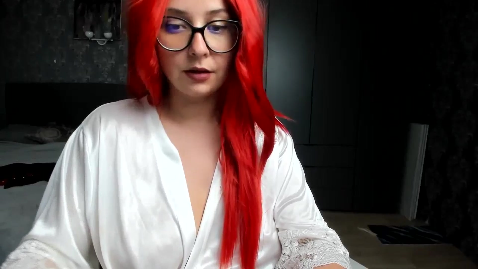 Gallery image thumbnail from Lady_Shy_'s myfreecams stream on, 05/19/2024, 22:09 image 2 of 20