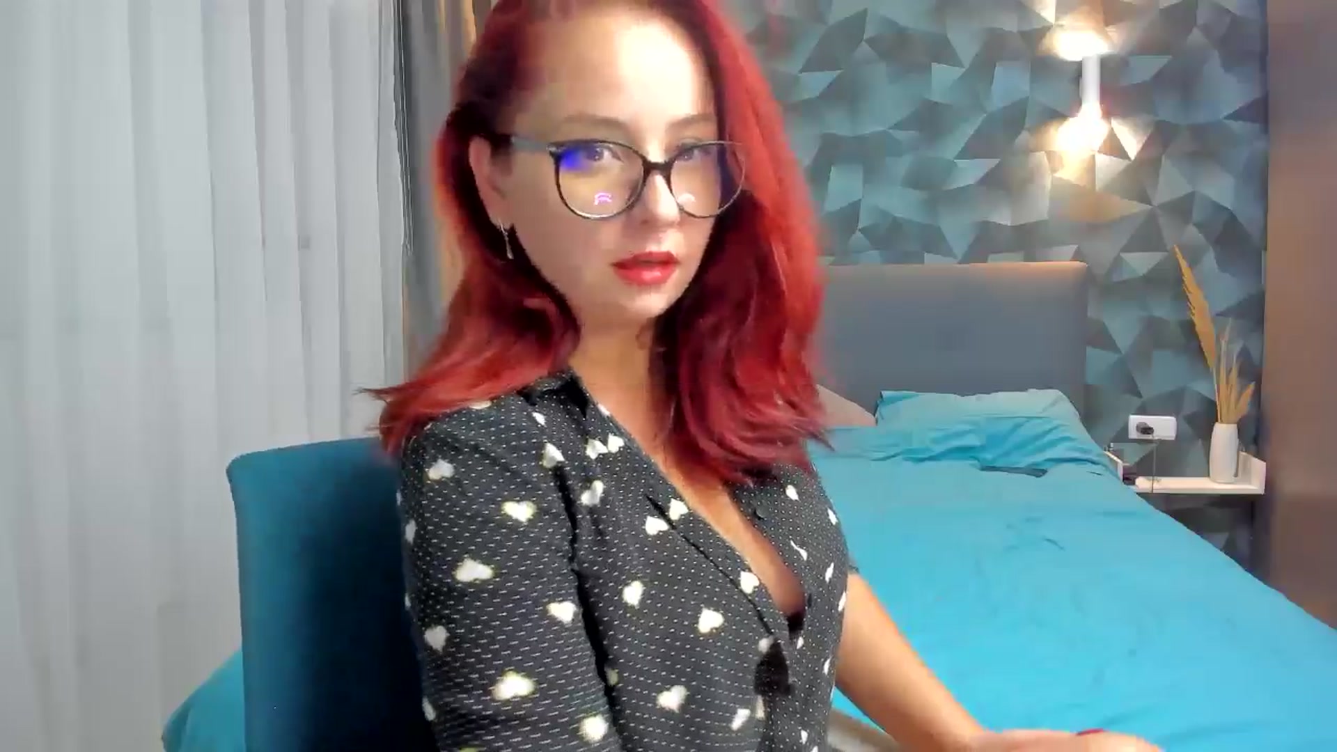 Gallery image thumbnail from Lady_Shy_'s myfreecams stream on, 09/23/2024, 16:25 image 2 of 20