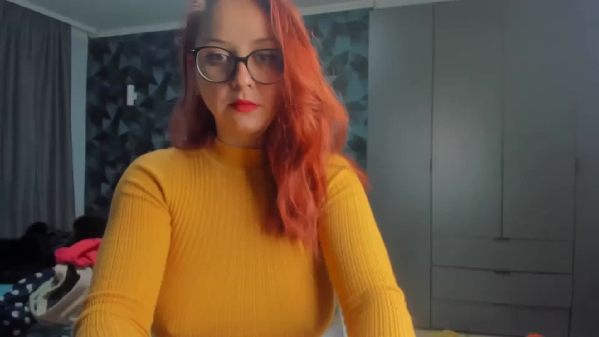 Gallery image thumbnail from Lady_Shy_'s myfreecams stream on, 11/15/2024, 21:48 image 1 of 20