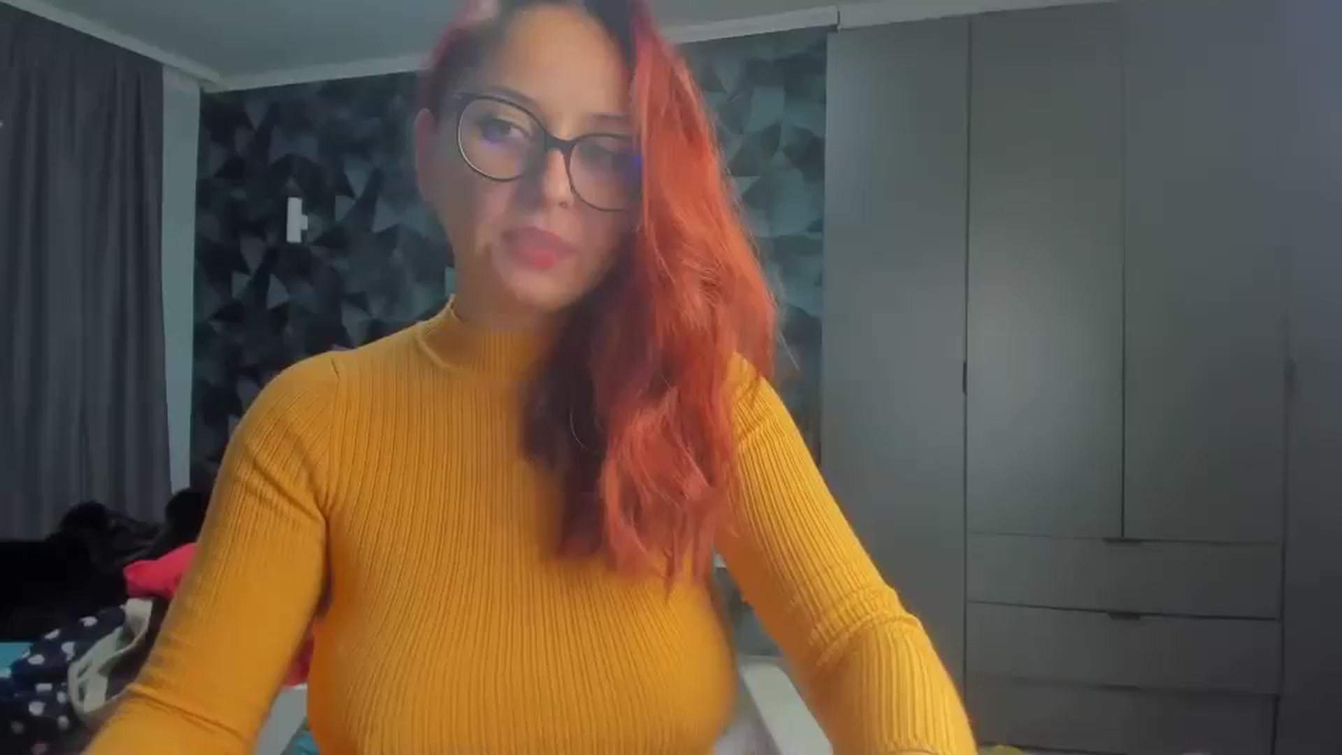 Gallery image thumbnail from Lady_Shy_'s myfreecams stream on, 11/15/2024, 21:48 image 6 of 20