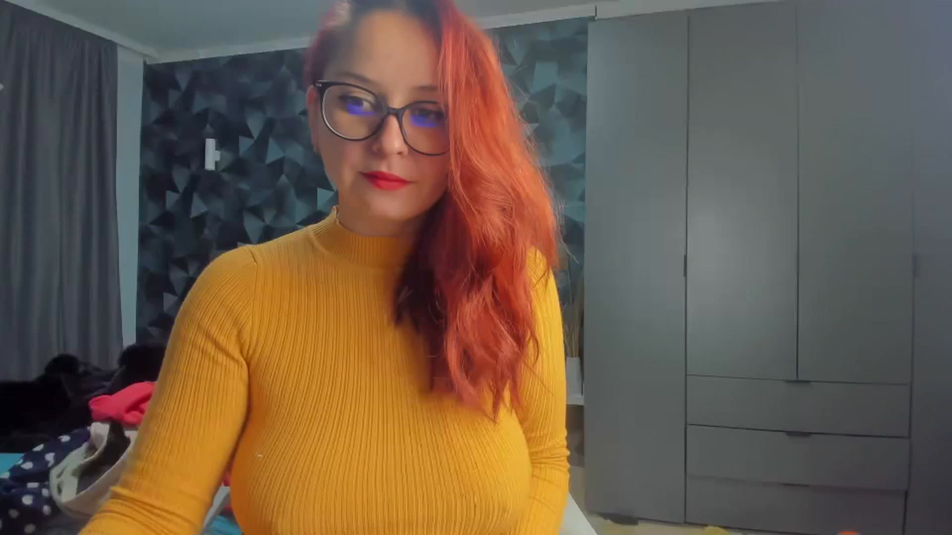 Gallery image thumbnail from Lady_Shy_'s myfreecams stream on, 11/15/2024, 21:48 image 5 of 20