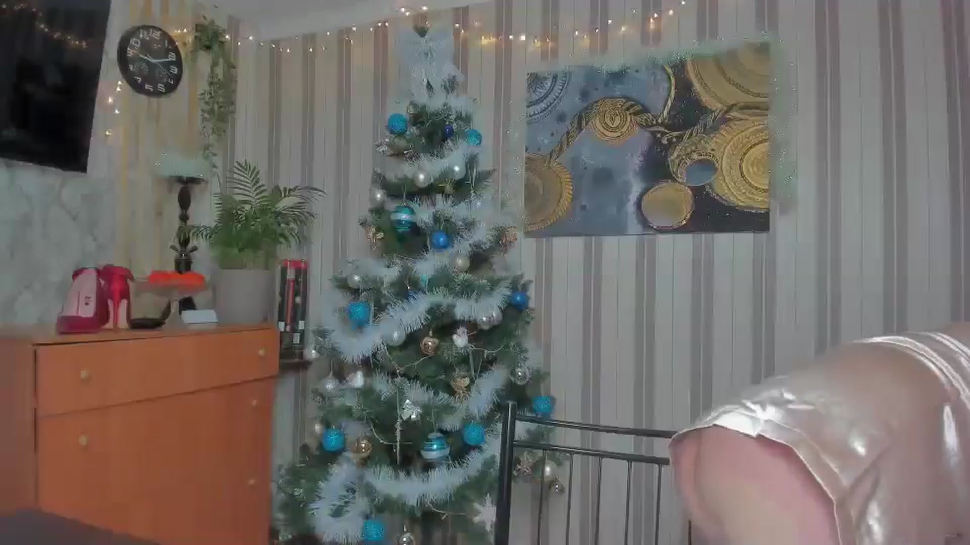 Gallery image thumbnail from Lady_Shy_'s myfreecams stream on, 01/05/2025, 19:19 image 17 of 20